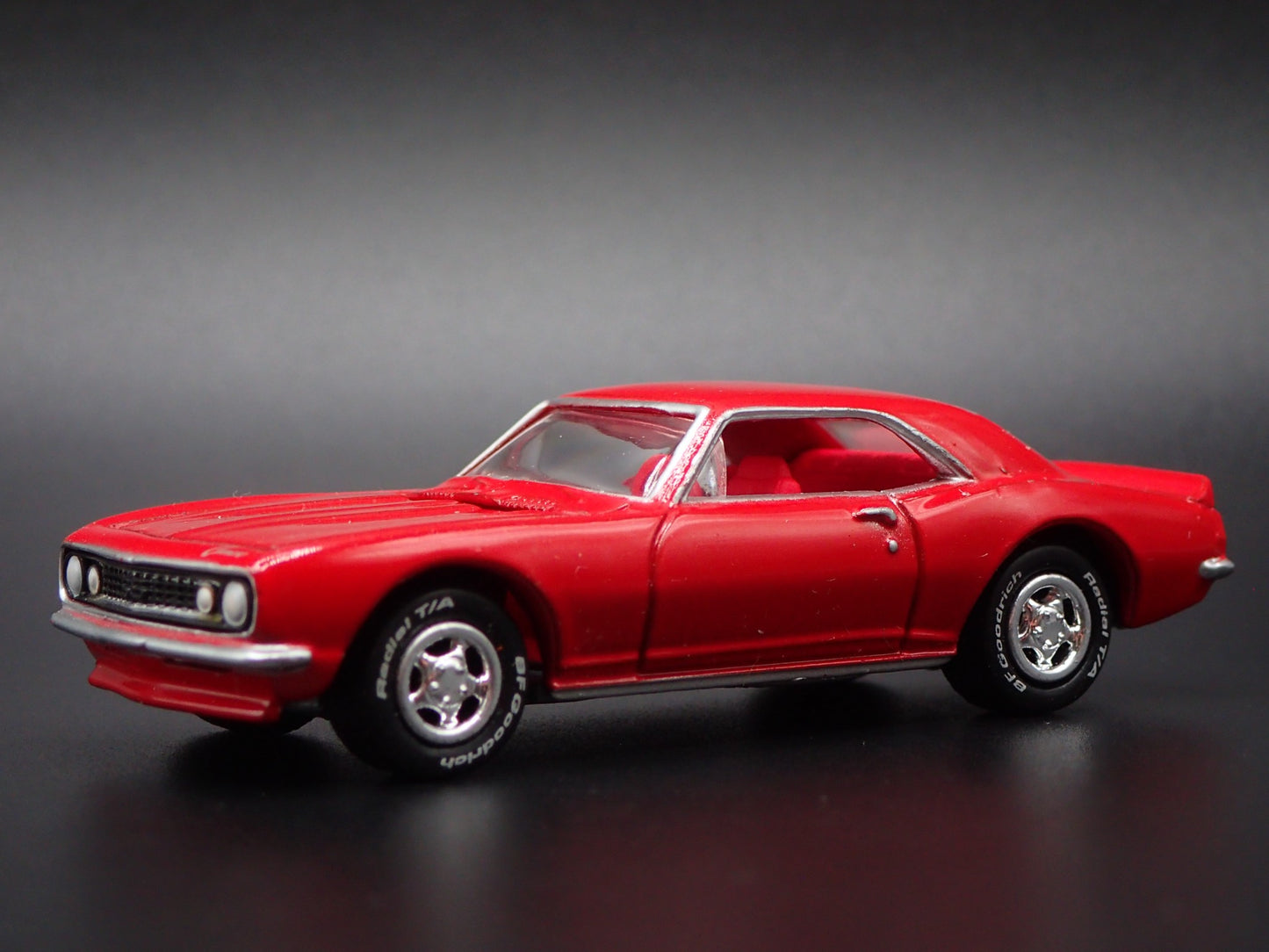 1967 67 CHEVY CHEVROLET CAMARO COUPE RED 1:64 SCALE DIORAMA DIECAST MODEL CAR