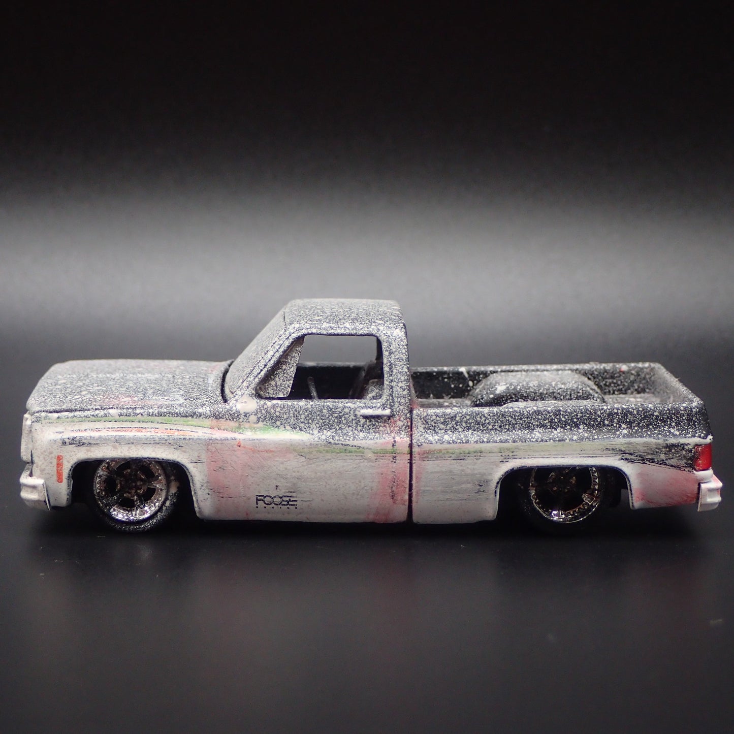 1973 73 CHEVY CHEVROLET CHEYENNE SQUARE BODY TRUCK 1/64 SCALE DIECAST MODEL CAR