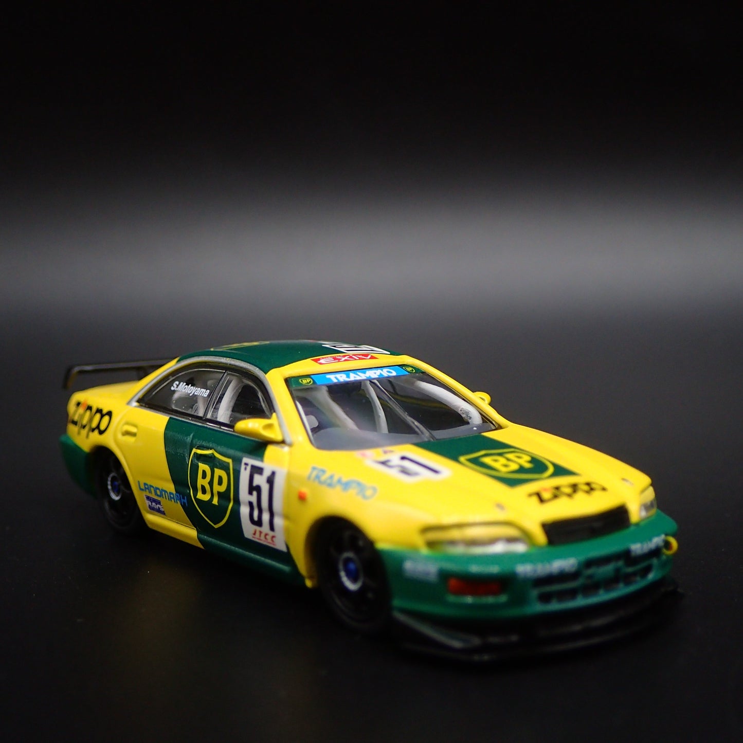 TOYOTA CORONA EXIV #51 ZIPPO JTCC 1995 RARE 1/64 SCALE DIORAMA DIECAST MODEL CAR