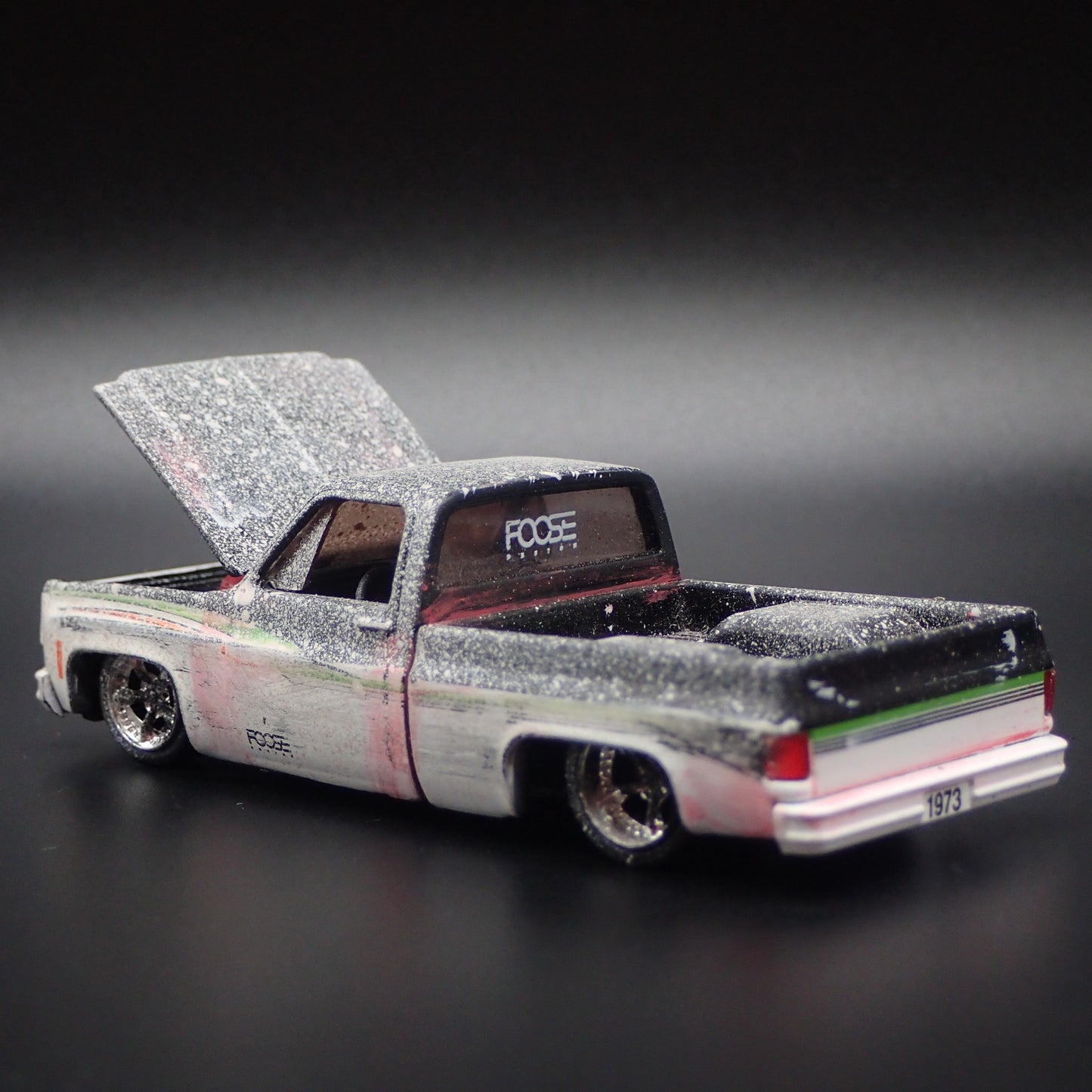 1973 73 CHEVY CHEVROLET CHEYENNE SQUARE BODY TRUCK 1/64 SCALE DIECAST MODEL CAR