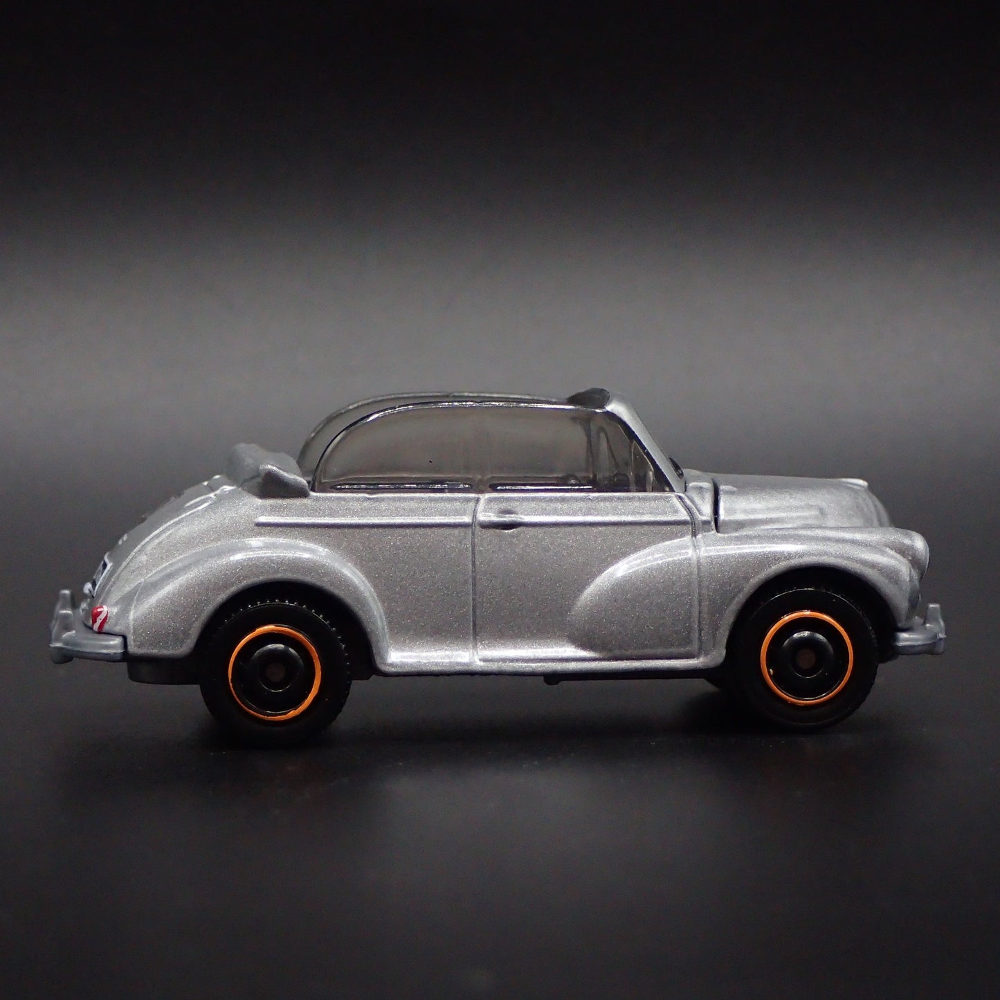 MORRIS MINOR CONVERTIBLE 2 TWO DOOR 1:64 SCALE COLLECTIBLE DIECAST MODEL CAR