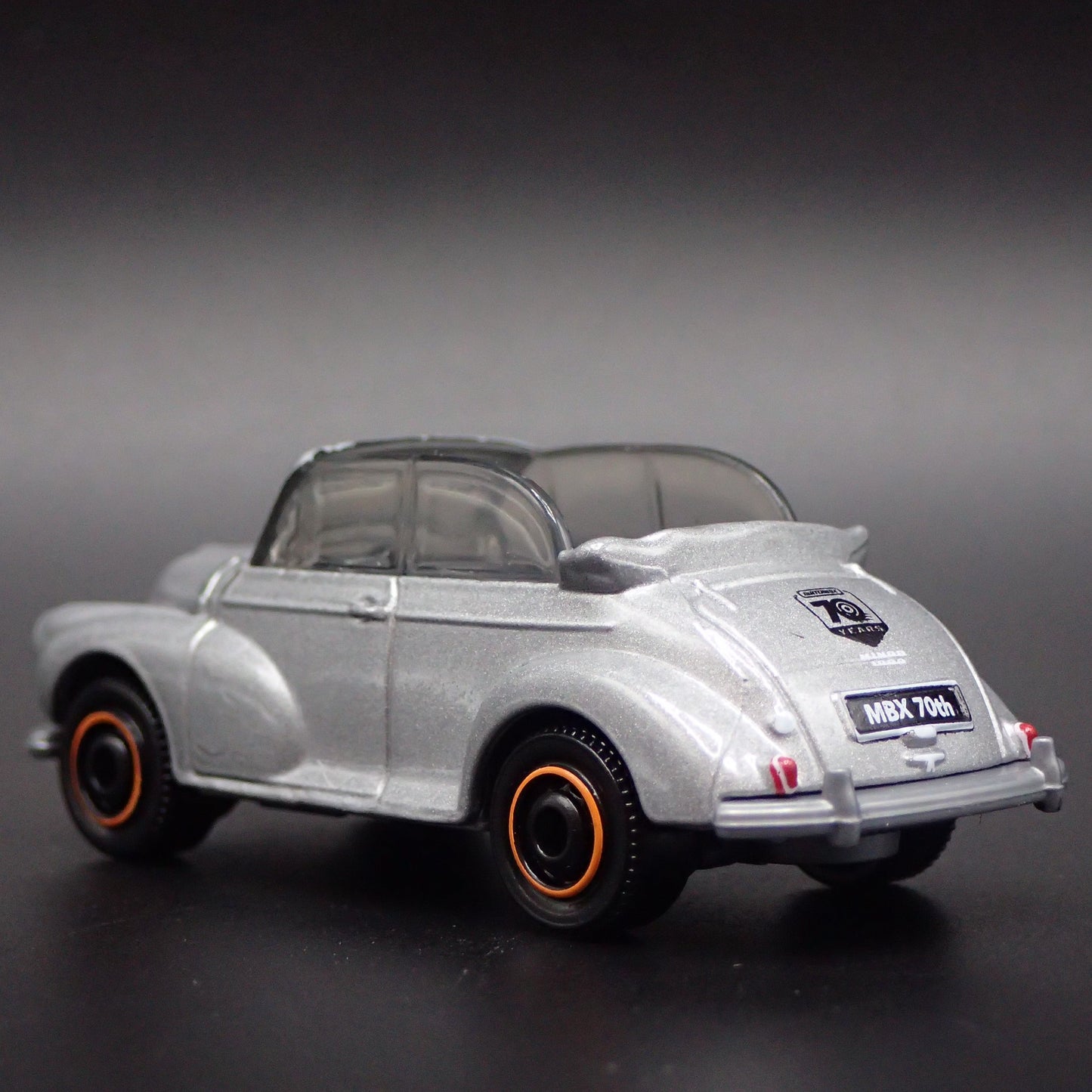 MORRIS MINOR CONVERTIBLE 2 TWO DOOR 1:64 SCALE COLLECTIBLE DIECAST MODEL CAR