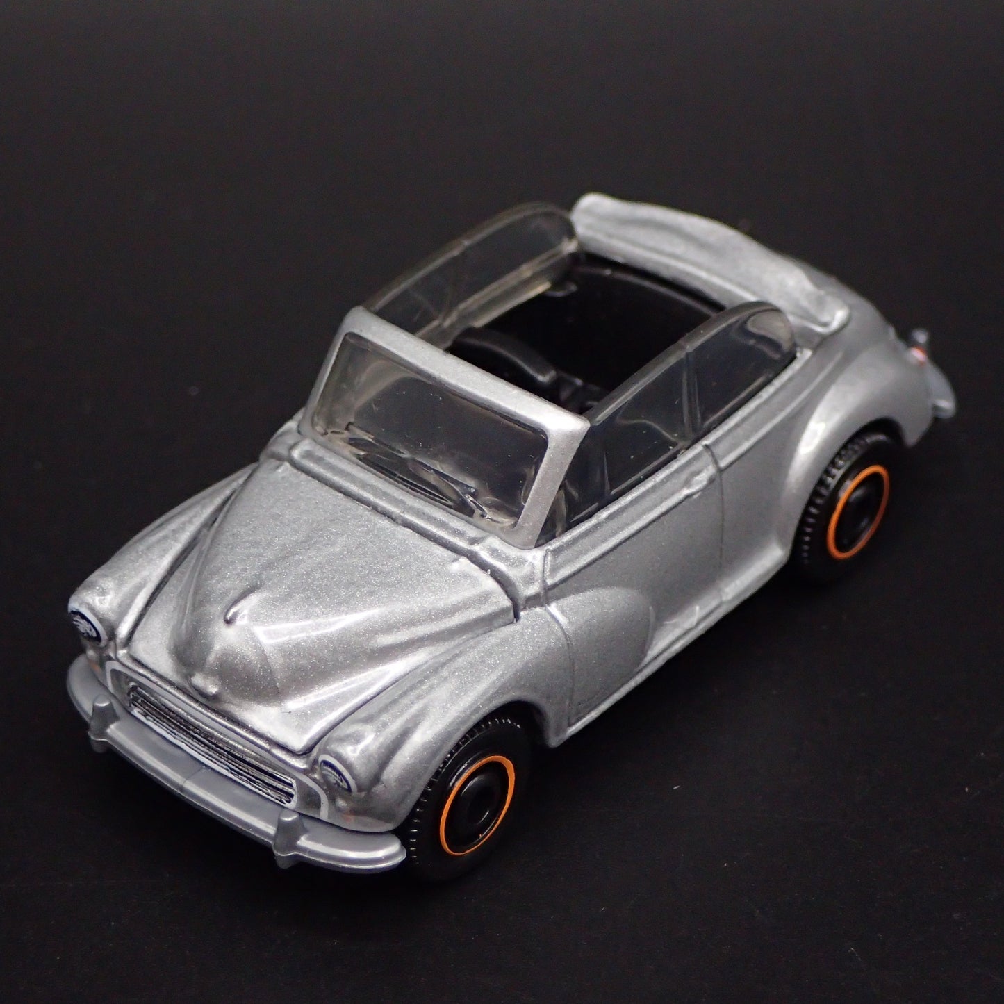 MORRIS MINOR CONVERTIBLE 2 TWO DOOR 1:64 SCALE COLLECTIBLE DIECAST MODEL CAR