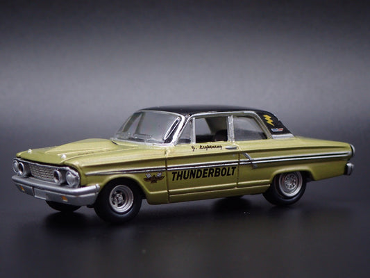 1964 64 FORD THUNDERBOLT GREEN 1:64 SCALE COLLECTIBLE DIORAMA DIECAST MODEL CAR