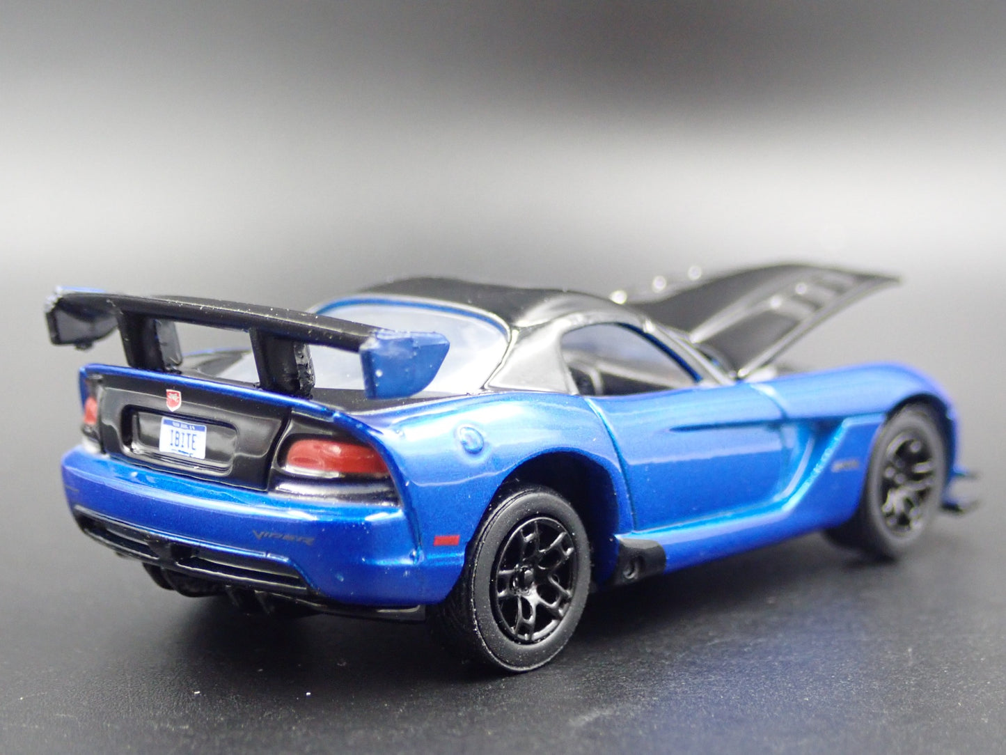 2008-2010 DODGE VIPER SRT10 ACR BLUE 1/64 SCALE COLLECTIBLE DIECAST MODEL CA3