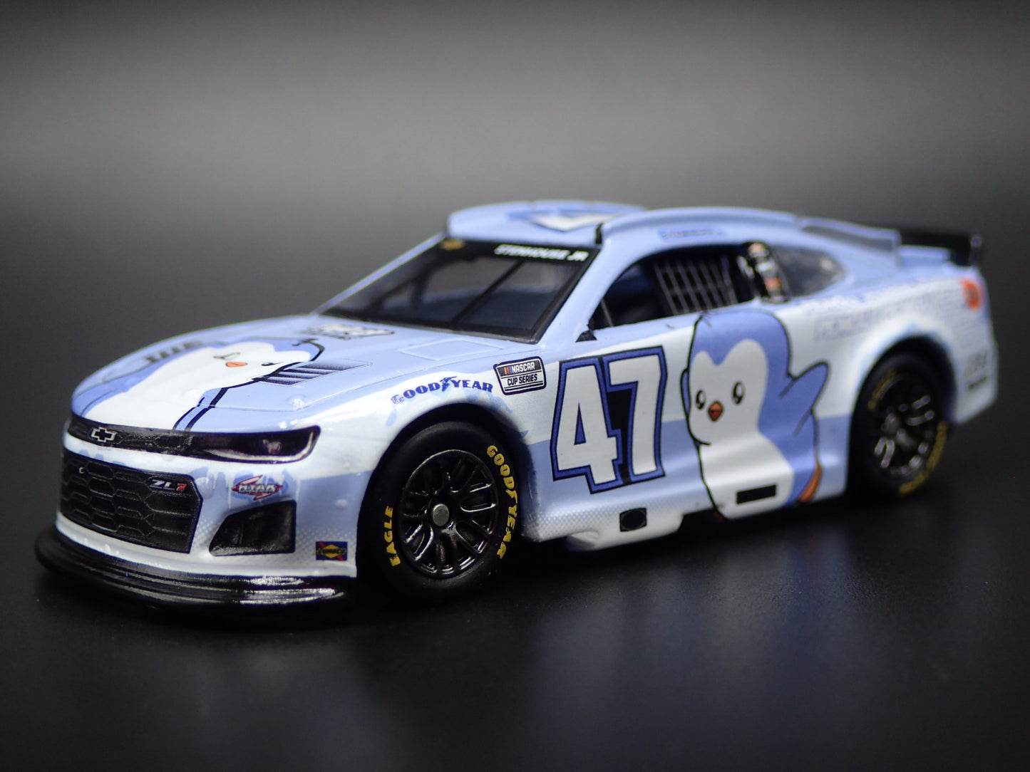 2025 25 CHEVROLET 47 RICKY STENHOUSE JR PENGUINS SALUTES NASCAR 1:64 DIECAST CAR