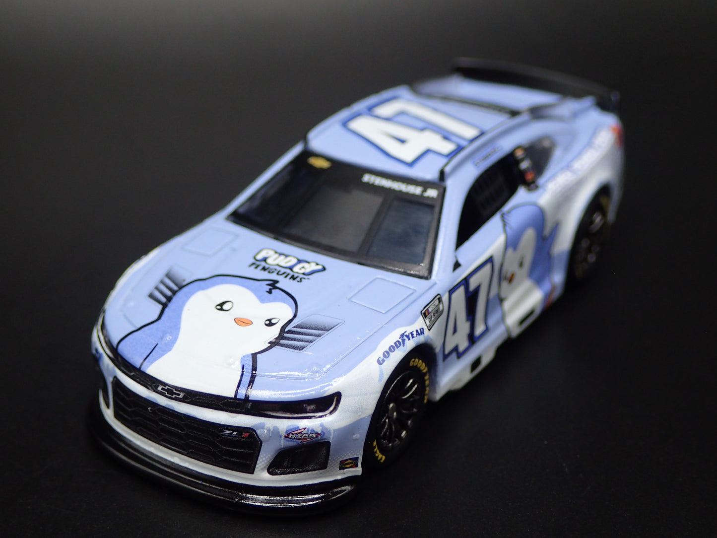 2025 25 CHEVROLET 47 RICKY STENHOUSE JR PENGUINS SALUTES NASCAR 1:64 DIECAST CAR