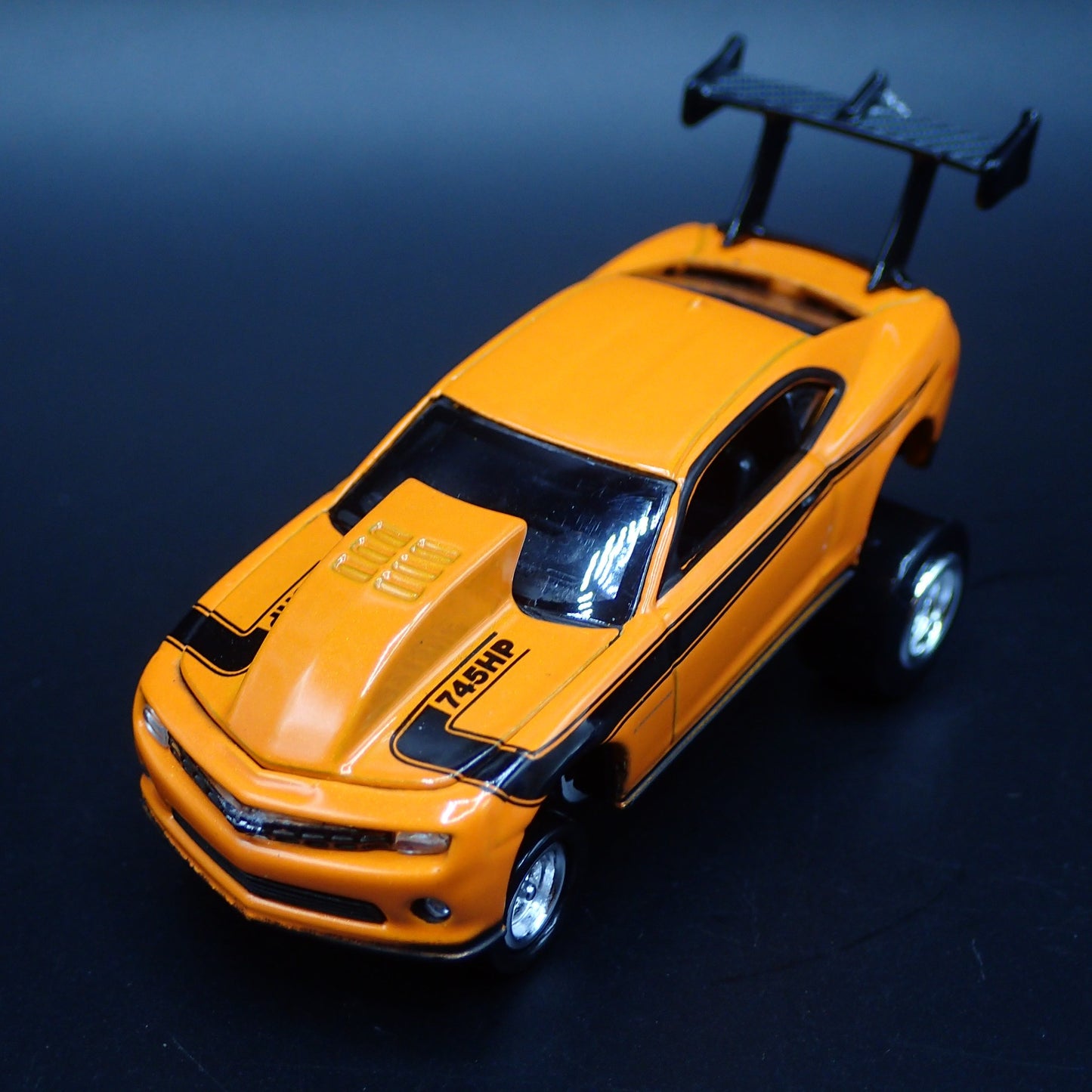 2010 - 2015 CHEVY CHEVROLET CAMARO ZINGER 1/64 SCALE DIORAMA DIECAST MODEL CAR