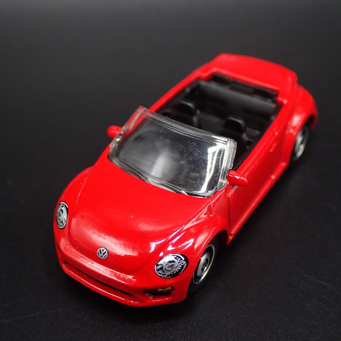 2011-2019 VW VOLKSWAGEN BEETLE BUG CONVERTIBLE RED 1:64 SCALE DIECAST MODEL CAR