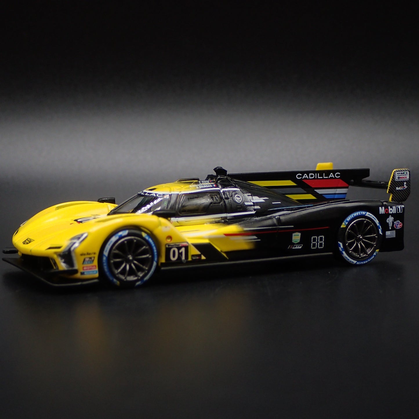 CADILLAC V SERIES R #01 2023 IMSA DAYTONA 24 HRS 1:64 SCALE DIECAST MODEL CAR