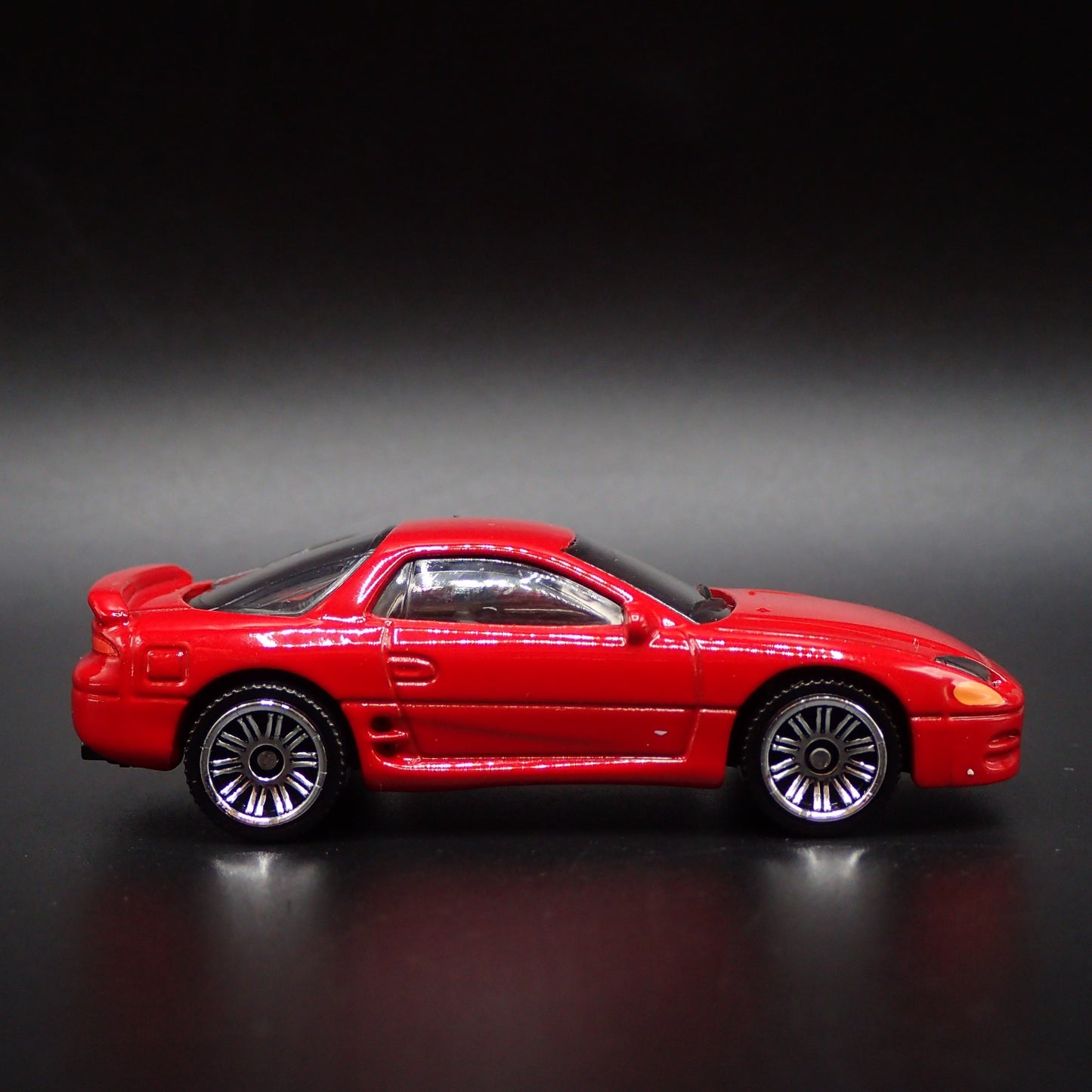 1990-2000 MITSUBISHI GTO 3000GT 1:64 SCALE COLLECTIBLE DIORAMA DIECAST MODEL CAR