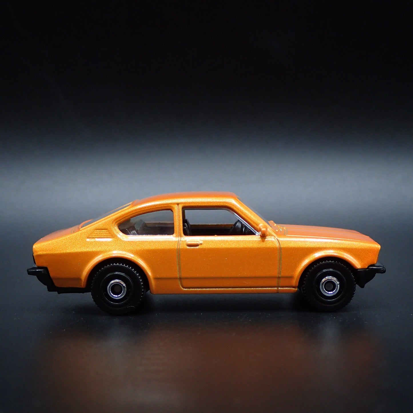 1973-1979 OPEL KADETT COUPE 1:64 SCALE COLLECTIBLE DIORAMA DIECAST MODEL CAR