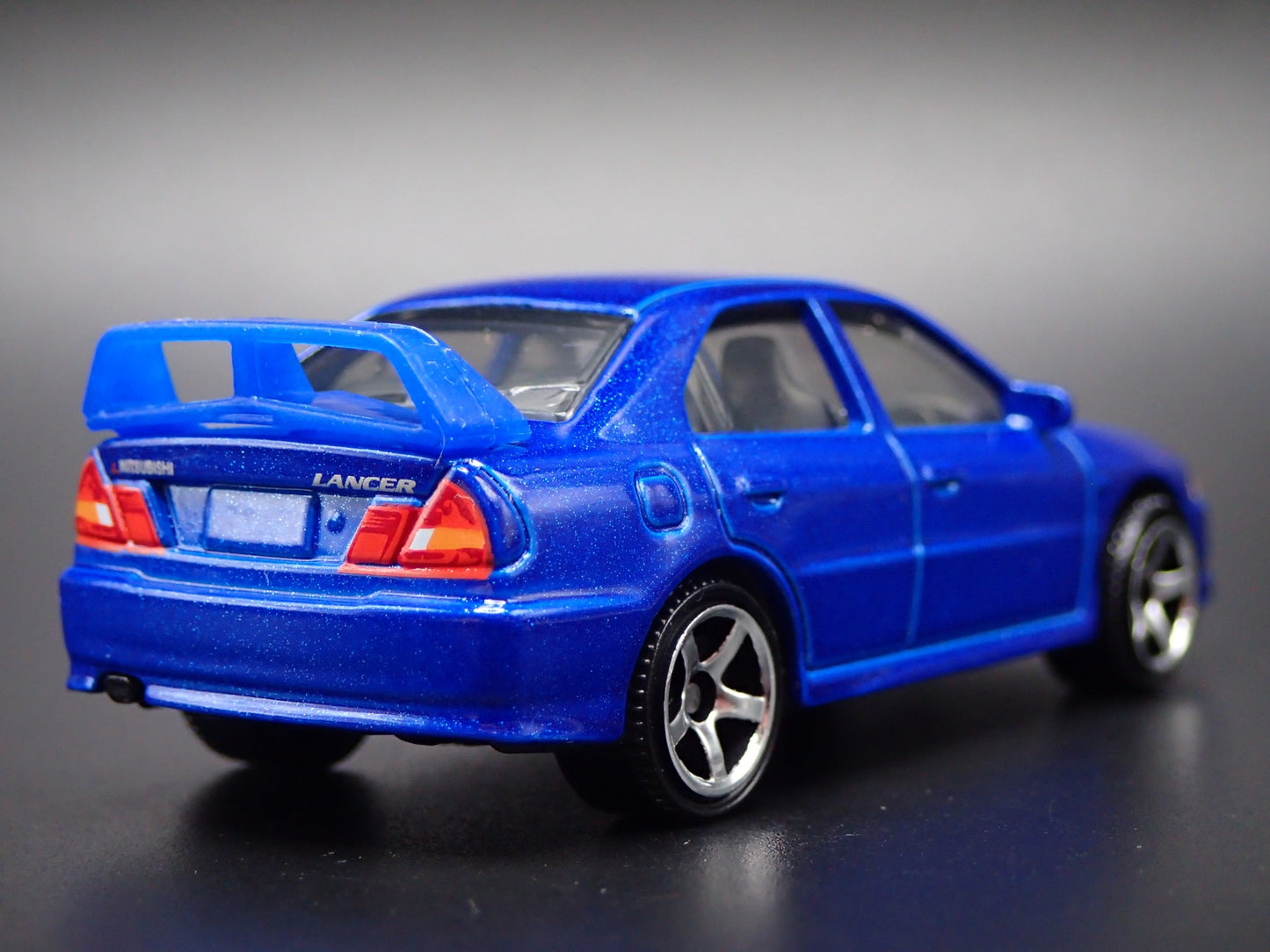 1996-1998 MITSUBISHI LANCER EVOLUTION EVO IV BLUE 1:64 SCALE DIECAST MODEL CAR