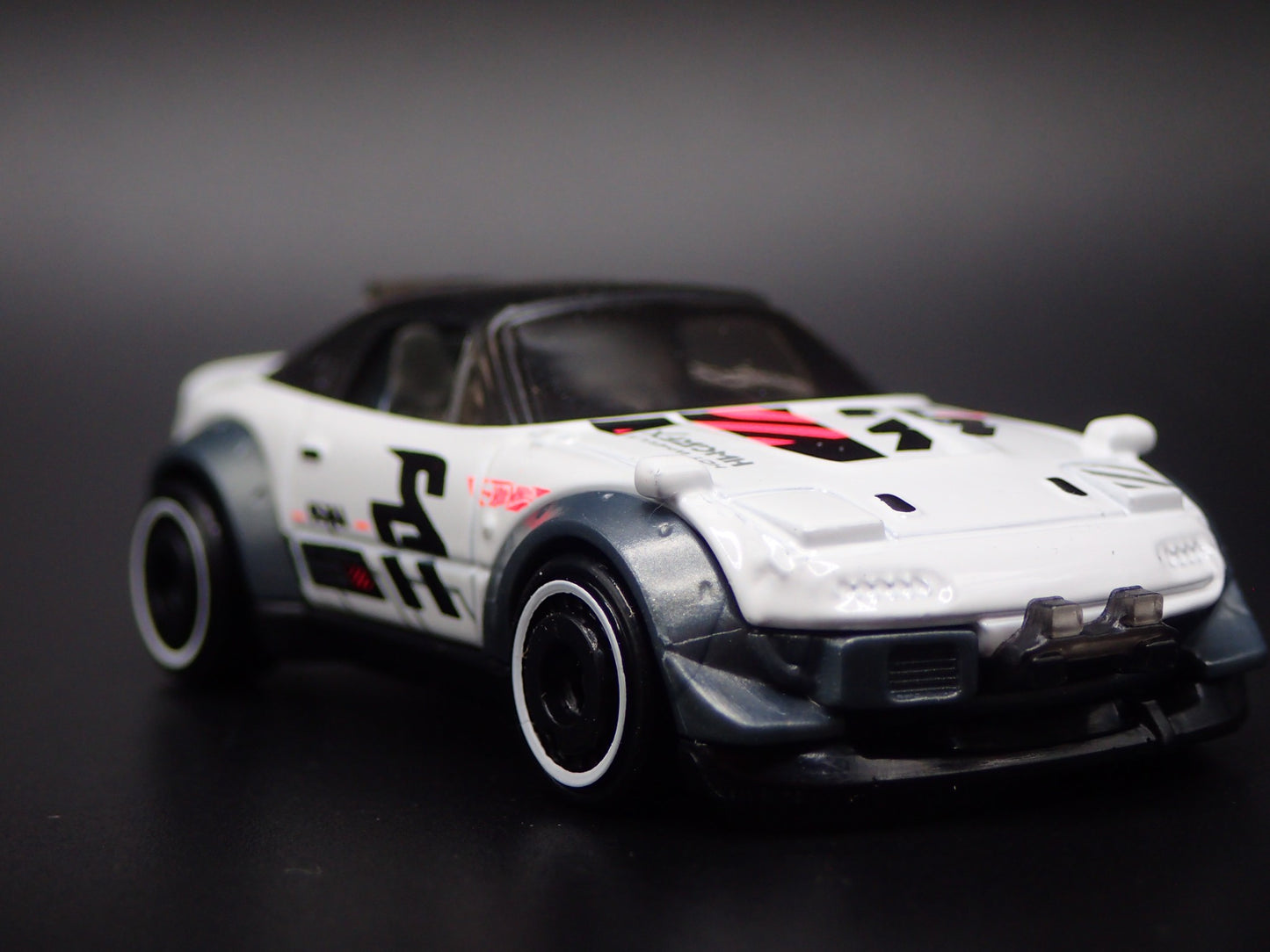 2015-2025 MAZDA MX5 MIATA CONVERTIBLE ND 1:64 SCALE DIORAMA DIECAST MODEL CAR