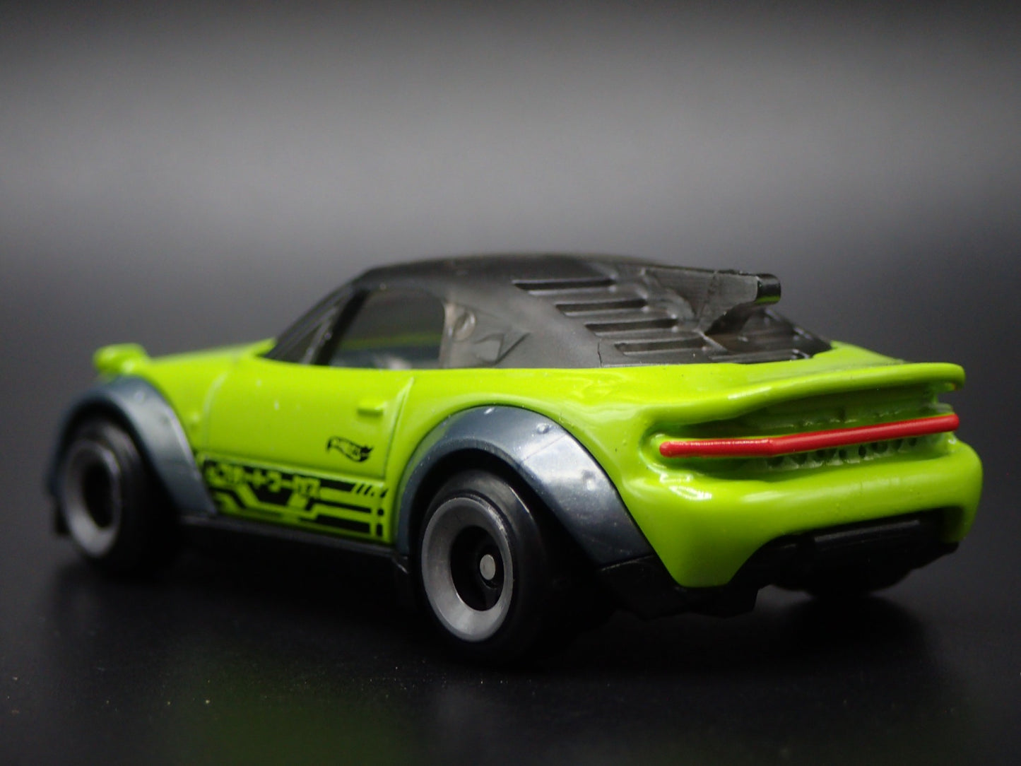 1992-2002 MAZDA RX7 JDM GREDDY 1:64 SCALE COLLECTIBLE DIORAMA DIECAST MODEL CAR
