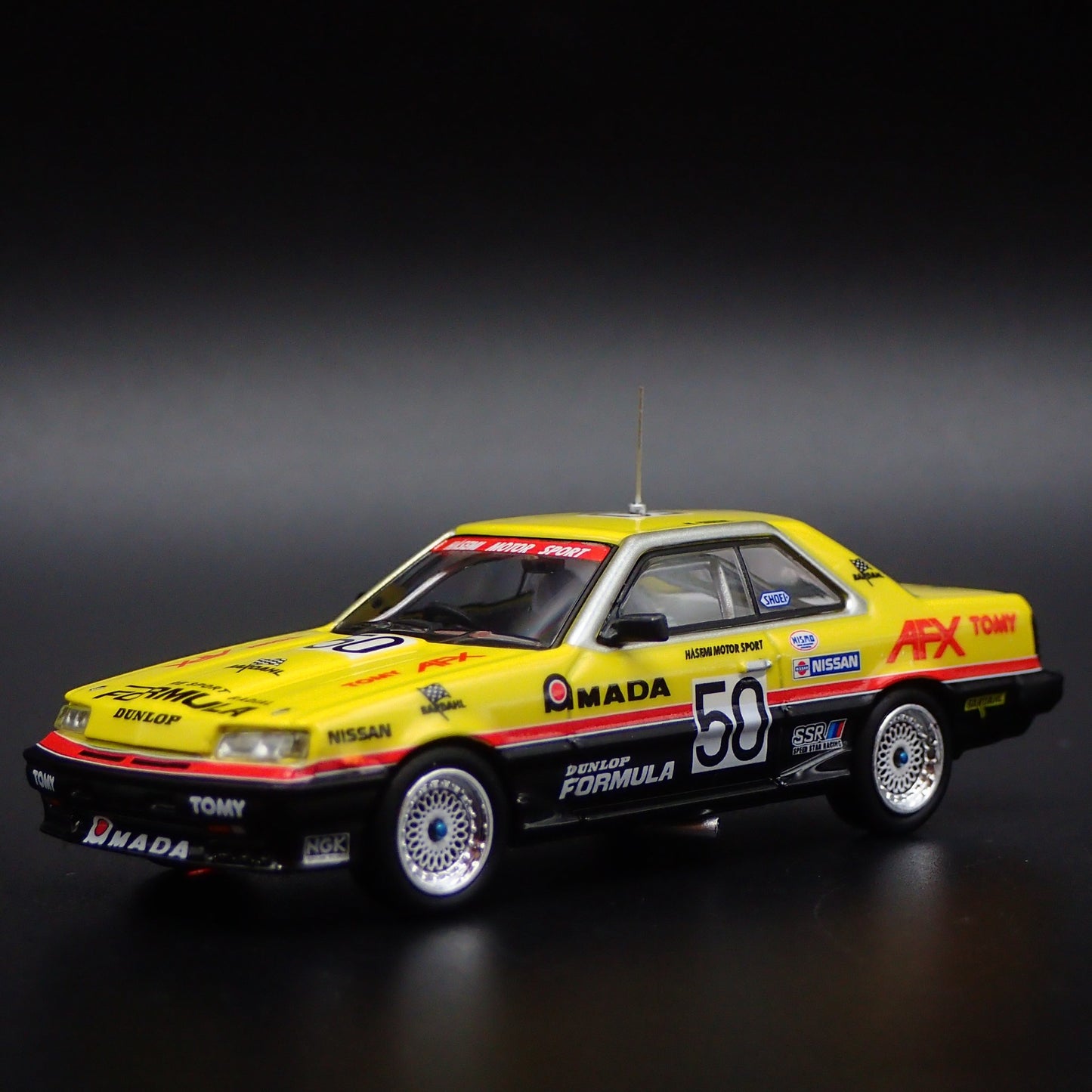 1981-1985 NISSAN SKYLINE 2000 RS-X TURBO DR30 R30 JDM 1:64 DIECAST MODEL CAR