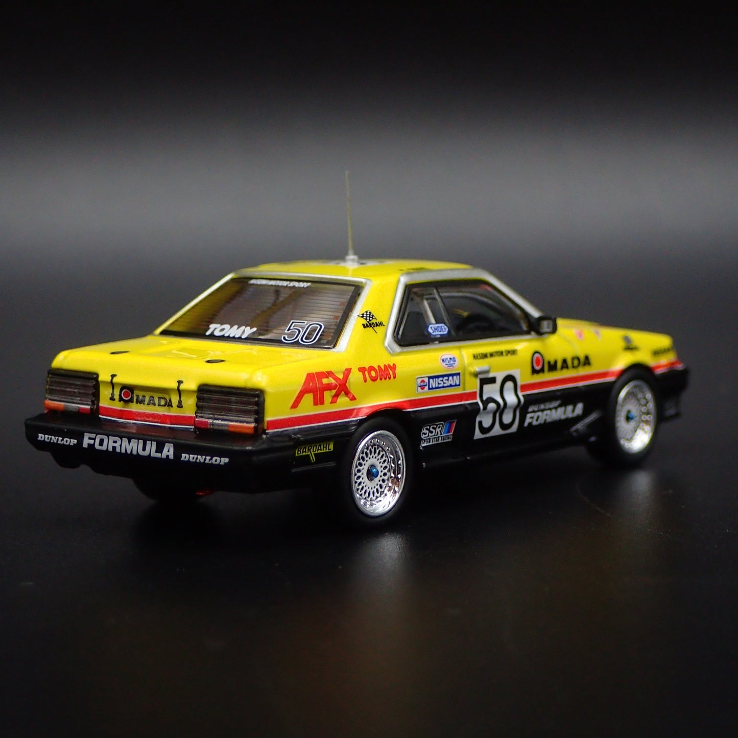 1981-1985 NISSAN SKYLINE 2000 RS-X TURBO DR30 R30 JDM 1:64 DIECAST MODEL CAR