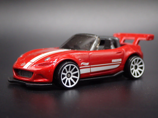 2015-2025 MAZDA MX5 MIATA CONVERTIBLE ND 1:64 SCALE DIORAMA DIECAST MODEL CAR