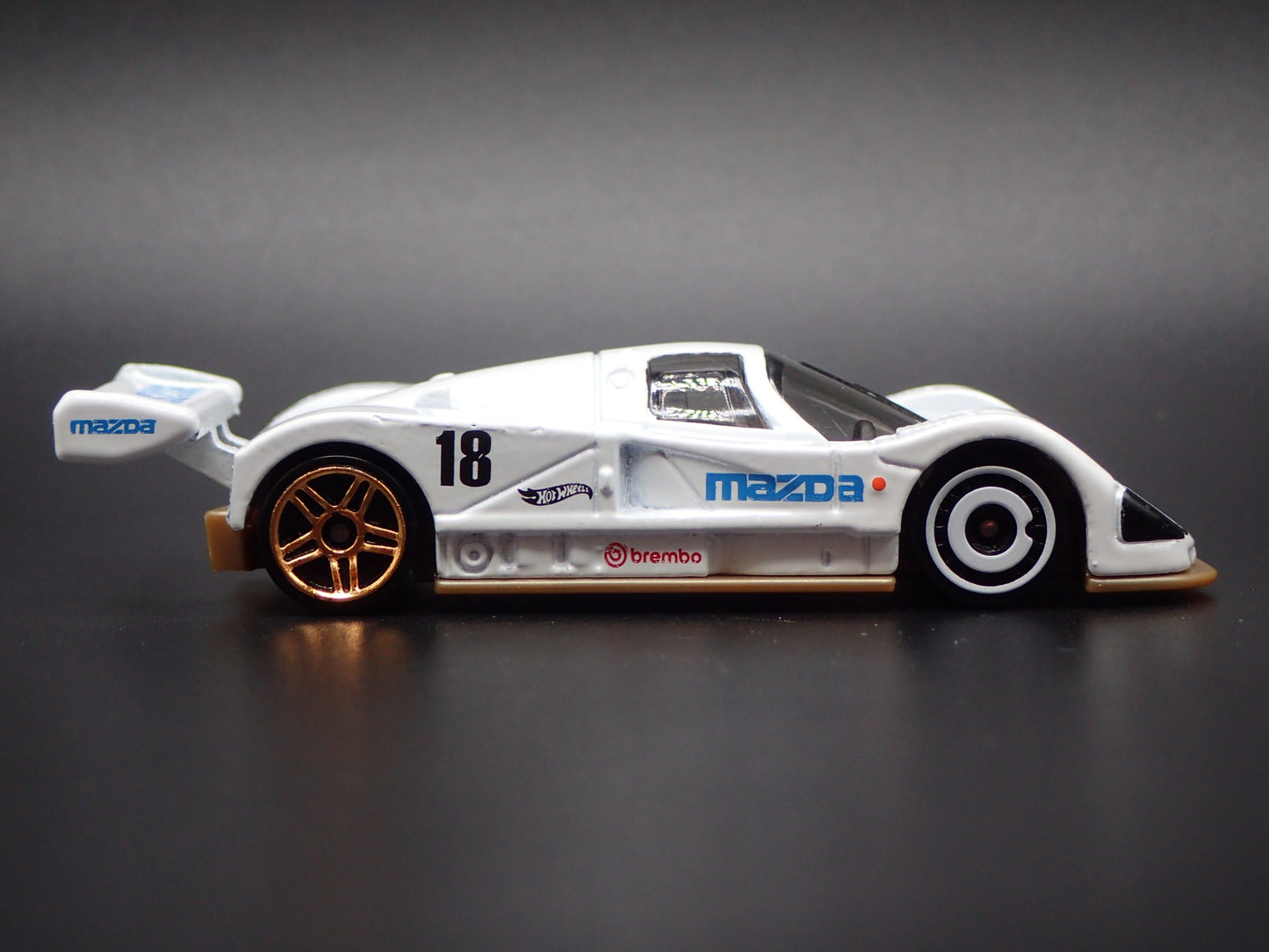 MAZDA 787B RACING CAR WHITE 1:64 SCALE COLLECTIBLE DIORAMA DIECAST MODEL CAR