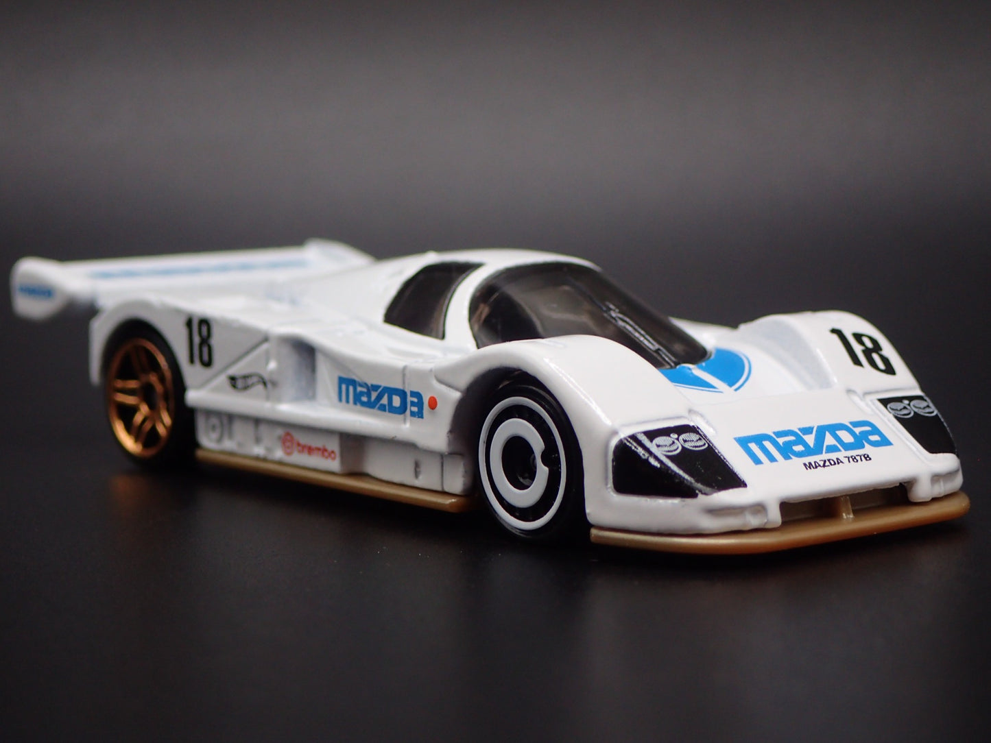 MAZDA 787B RACING CAR WHITE 1:64 SCALE COLLECTIBLE DIORAMA DIECAST MODEL CAR