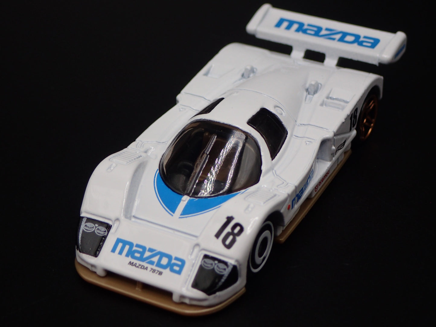 MAZDA 787B RACING CAR WHITE 1:64 SCALE COLLECTIBLE DIORAMA DIECAST MODEL CAR