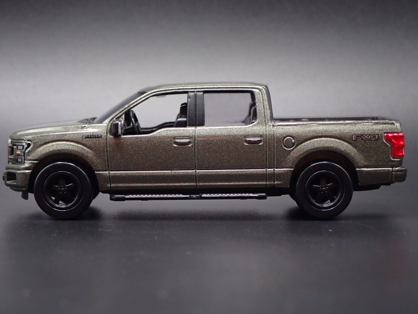 2015-2020 FORD F150 LARIAT PICKUP TRUCK GRAY 1:64 SCALE DIECAST MODEL CAR