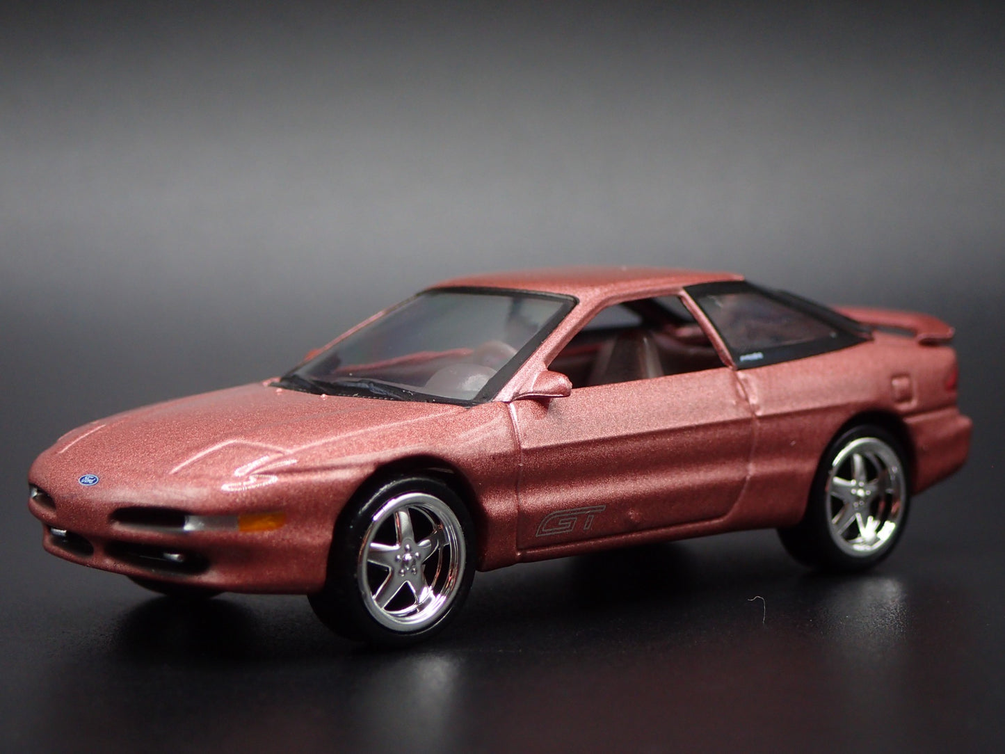 1995 95 FORD PROBE GT ROSE 1:64 SCALE COLLECTIBLE DIORAMA DIECAST MODEL CAR