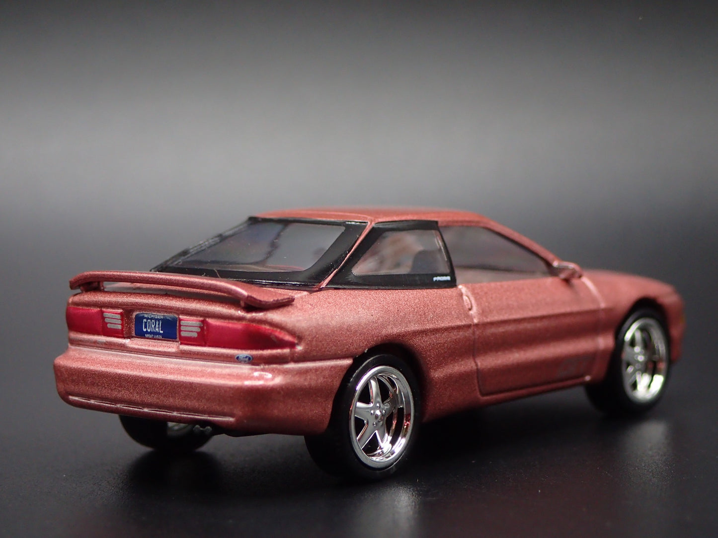 1995 95 FORD PROBE GT ROSE 1:64 SCALE COLLECTIBLE DIORAMA DIECAST MODEL CAR