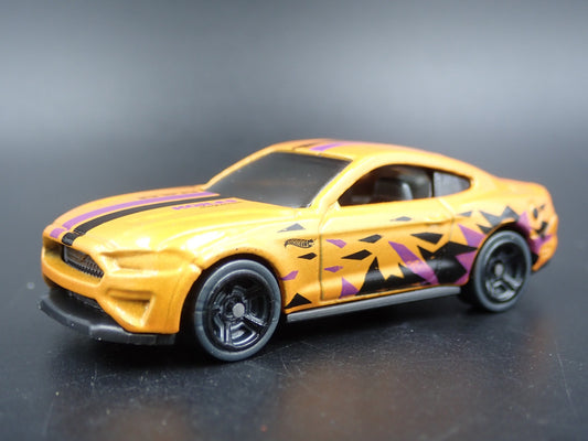 2018-2023 FORD MUSTANG GT ORANGE 1:64 SCALE COLLECTIBLE DIECAST MODEL CAR