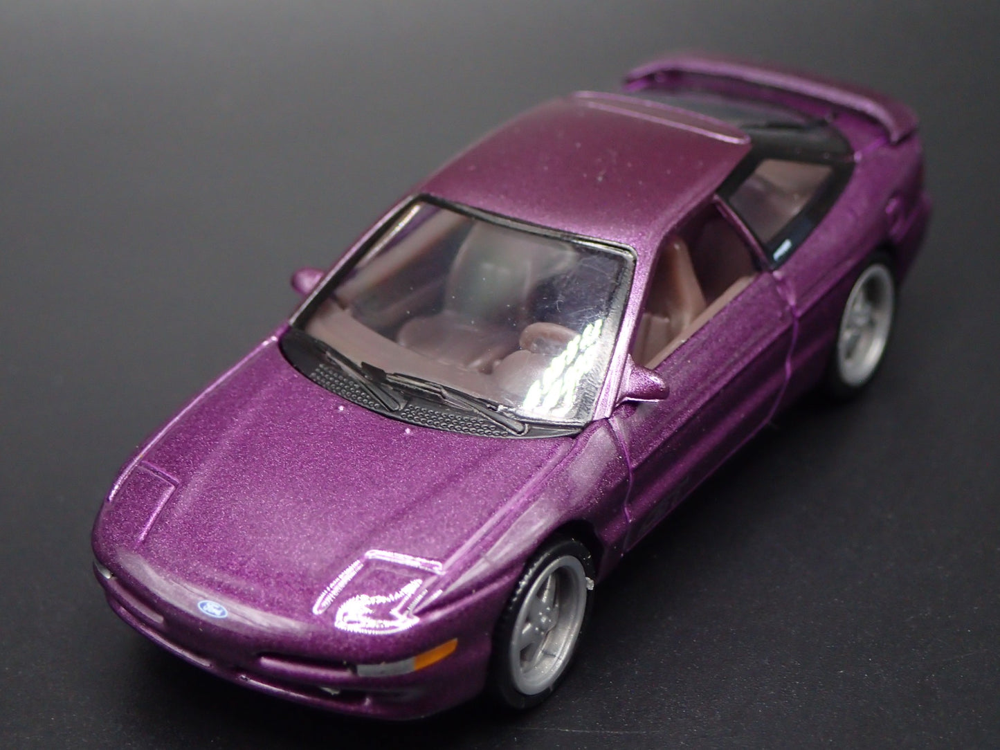 1995 95 FORD PROBE GT PURPLE 1:64 SCALE COLLECTIBLE DIORAMA DIECAST MODEL CAR