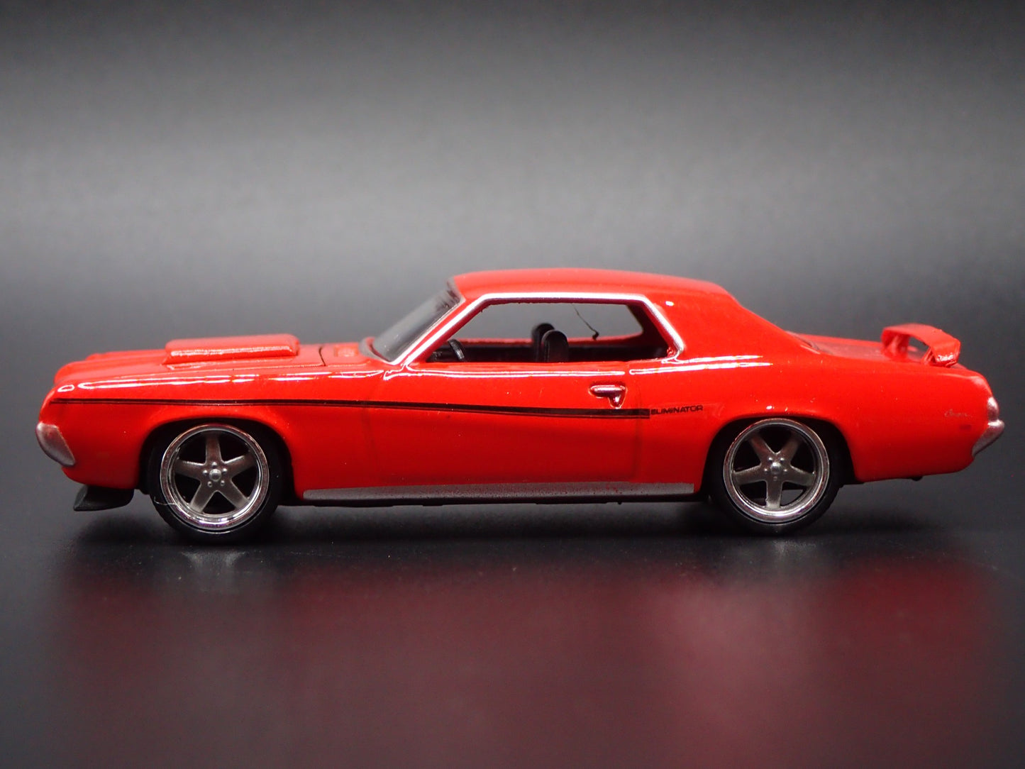 1969 69 MERC MERCURY COUGAR ELIMINATOR ORANGE 1:64 SCALE DIECAST MODEL CAR