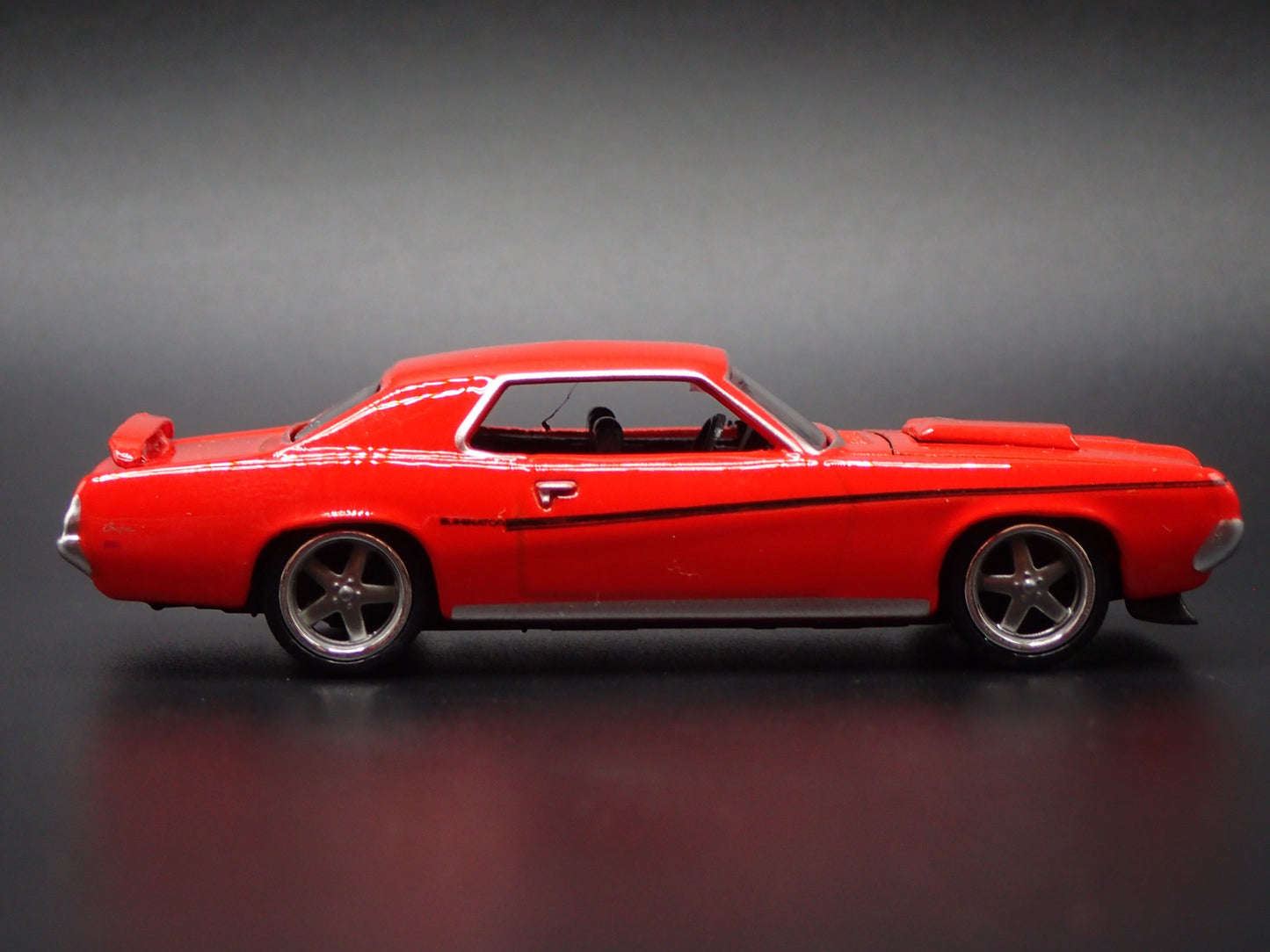 1969 69 MERC MERCURY COUGAR ELIMINATOR ORANGE 1:64 SCALE DIECAST MODEL CAR