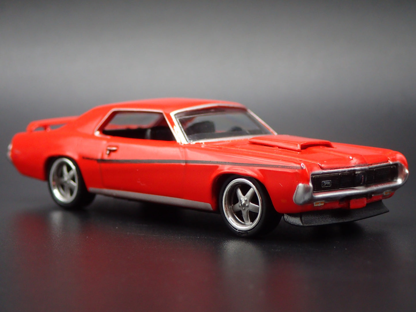 1969 69 MERC MERCURY COUGAR ELIMINATOR ORANGE 1:64 SCALE DIECAST MODEL CAR