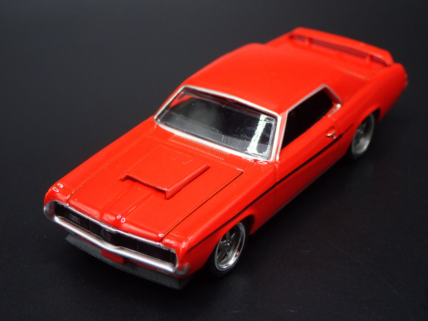 1969 69 MERC MERCURY COUGAR ELIMINATOR ORANGE 1:64 SCALE DIECAST MODEL CAR