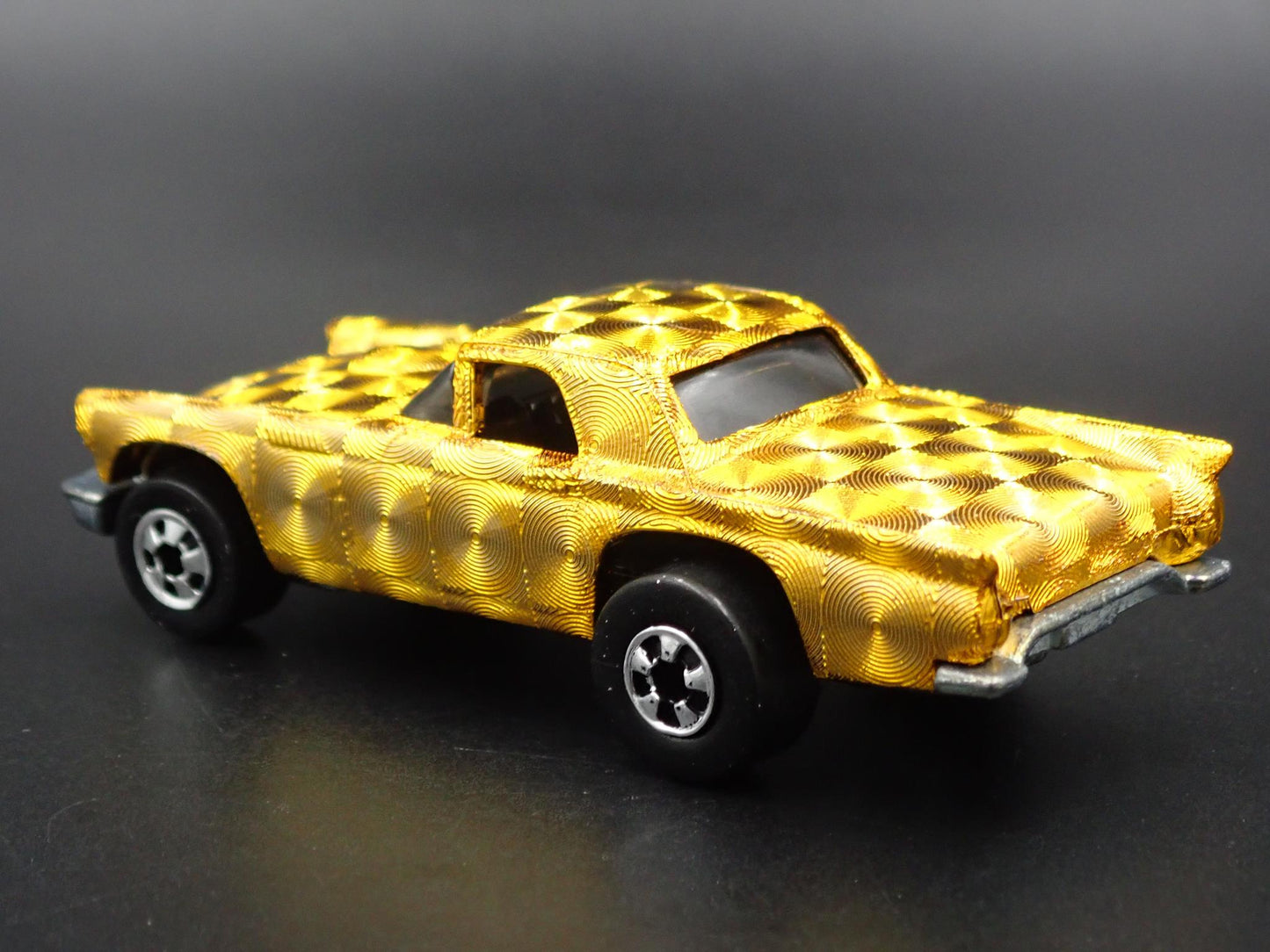 1957 57 FORD THUNDERBIRD TBIRD 1:64 SCALE COLLECTIBLE DIORAMA DIECAST MODEL CAR