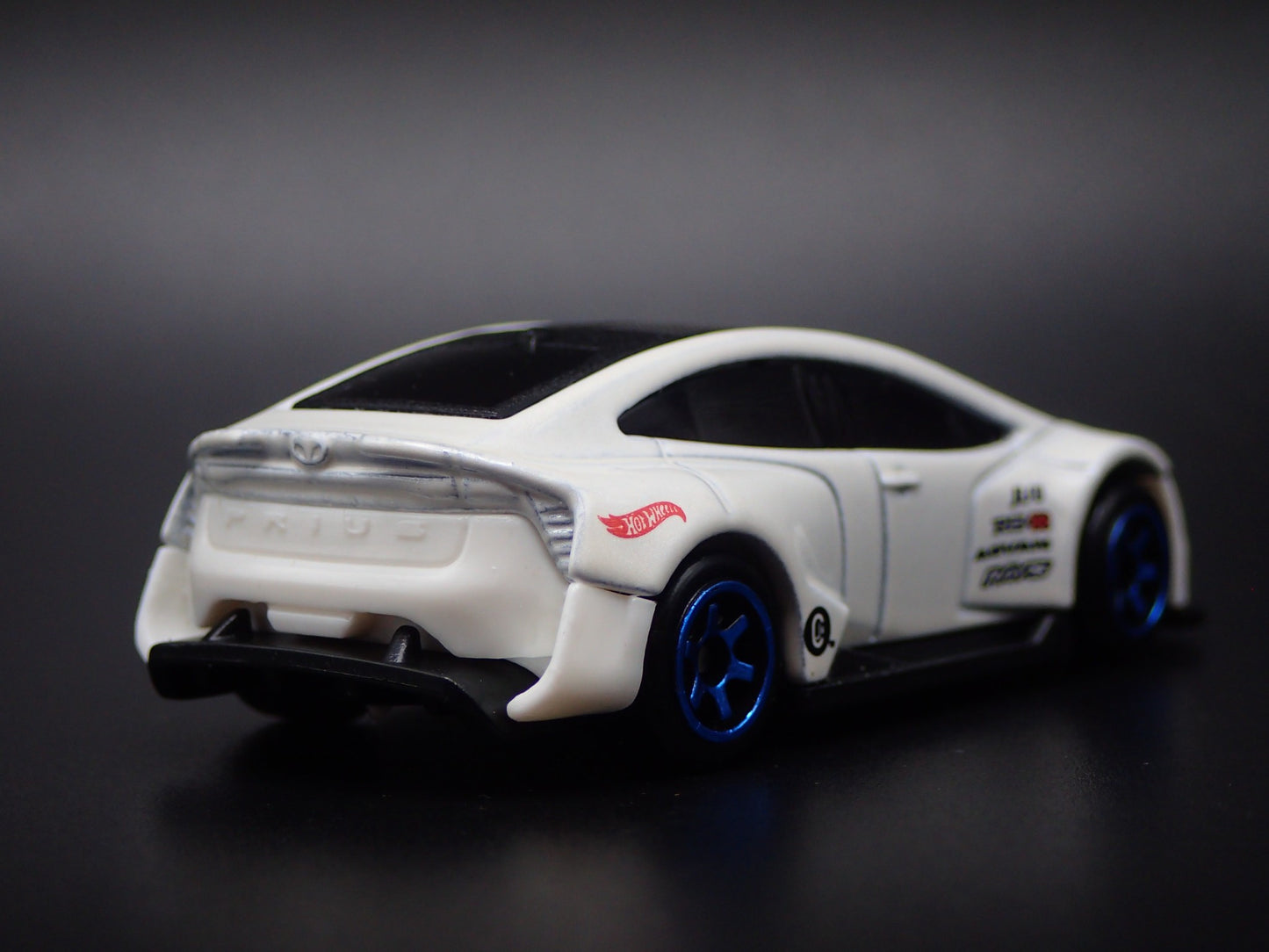 2023-2026 TOYOTA PRIUS CUSTOM 1/64 SCALE COLLECTIBLE DIORAMA DIECAST MODEL CAR