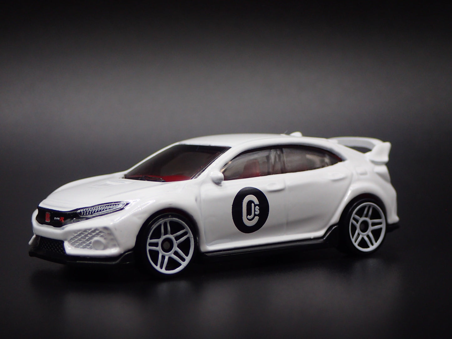 2017-2019 HONDA CIVIC TYPE R 4 FOUR DOOR 1:64 SCALE DIORAMA DIECAST MODEL CAR