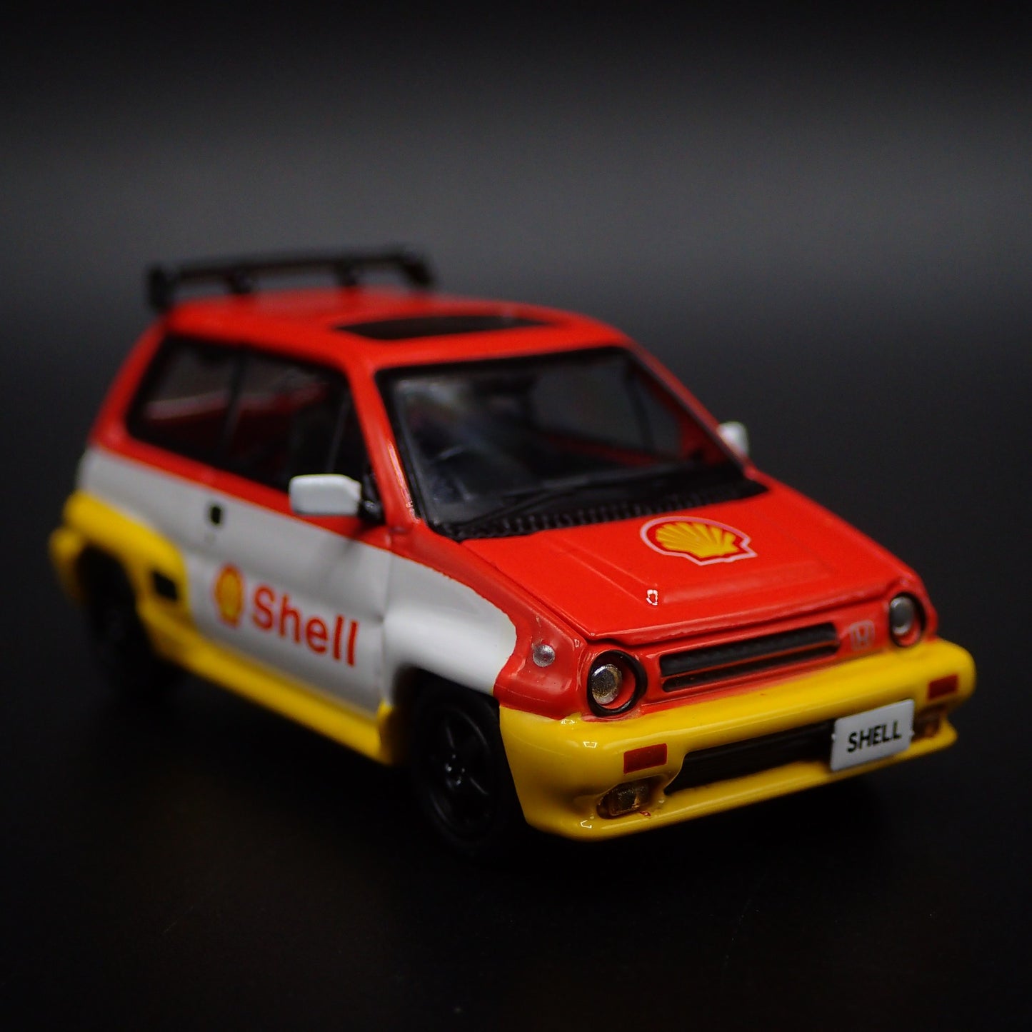 1981-1986 HONDA CITY TURBO II SHELL RACING 1:64 SCALE DIORAMA DIECAST MODEL CAR
