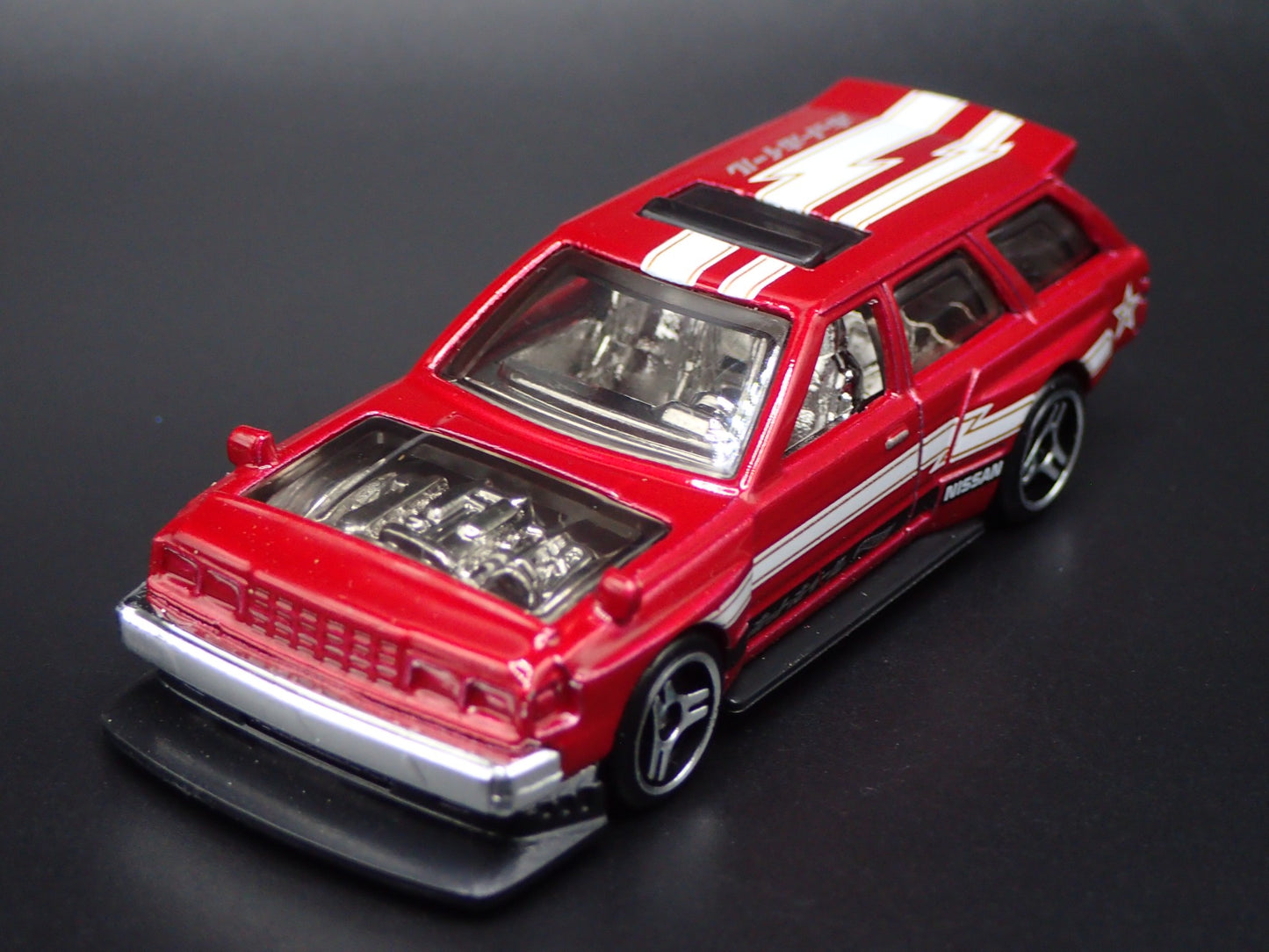 NISSAN MAXIMA DRIFT WAGON RED 1:64 SCALE COLLECTIBLE DIORAMA DIECAST MODEL CAR