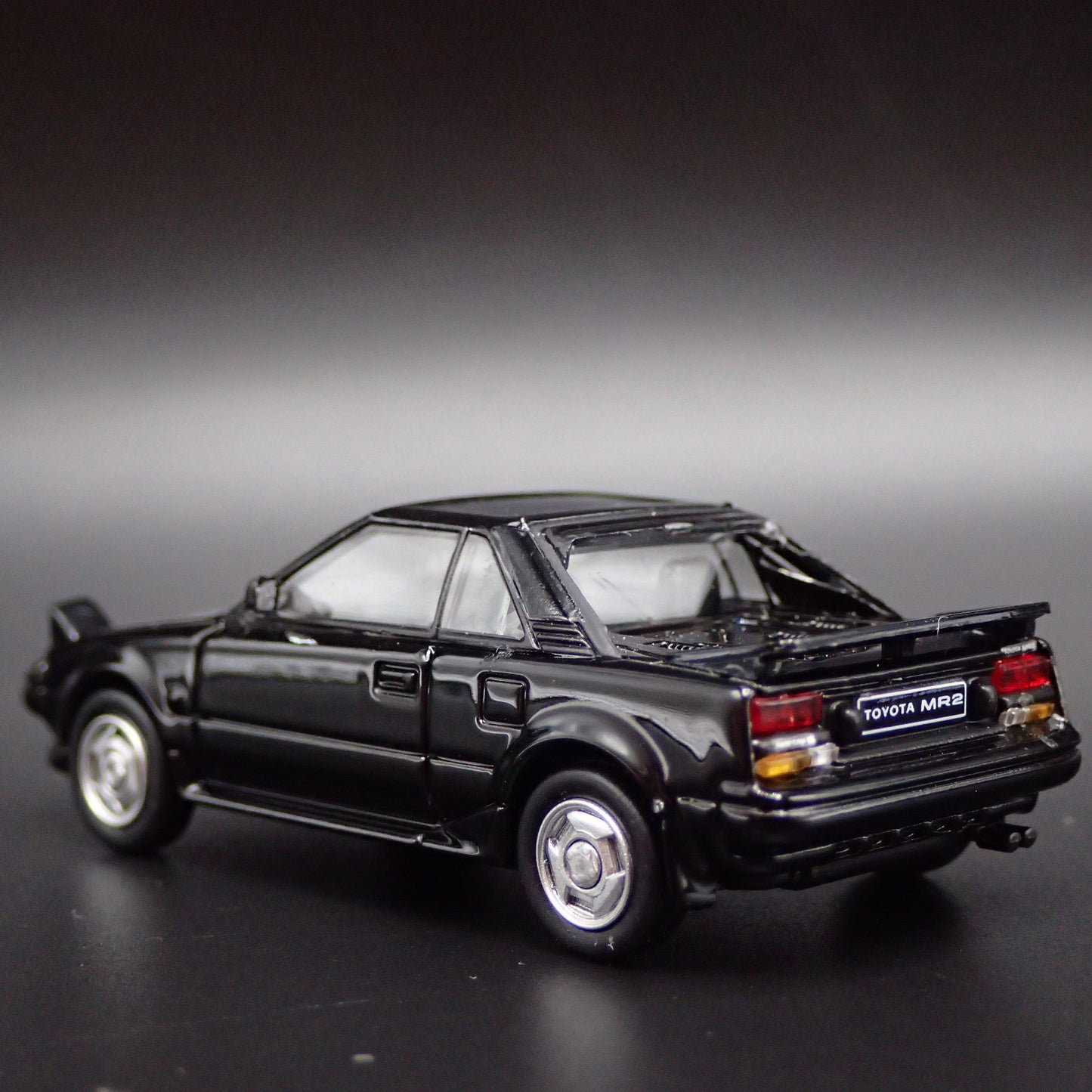 1984-1989 TOYOTA MR2 MK1 RARE 1/64 SCALE COLLECTIBLE DIORAMA DIECAST MODEL CAR
