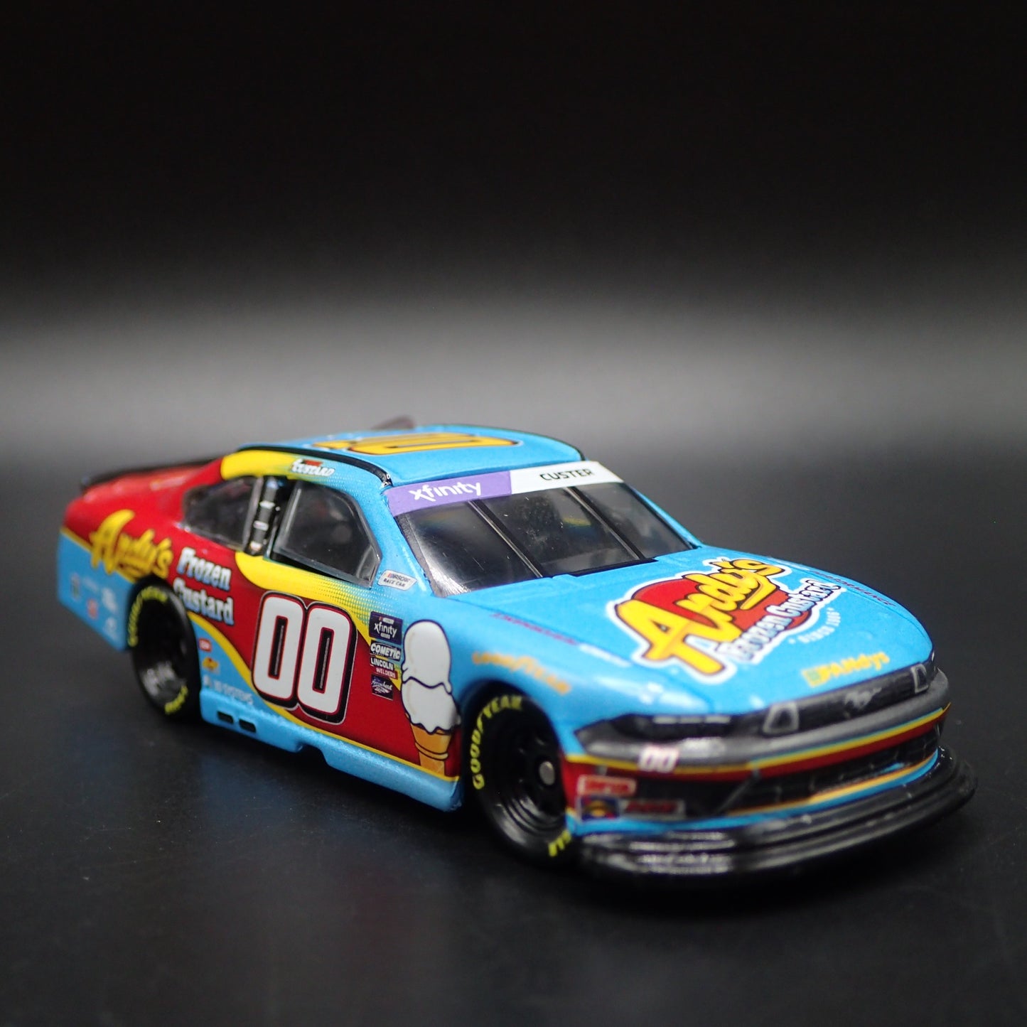 2024 24 FORD MUSTANG 00 COLE CUSTER ANDYS FROZEN CUSTARD NASCAR 1:64 DIECAST CAR