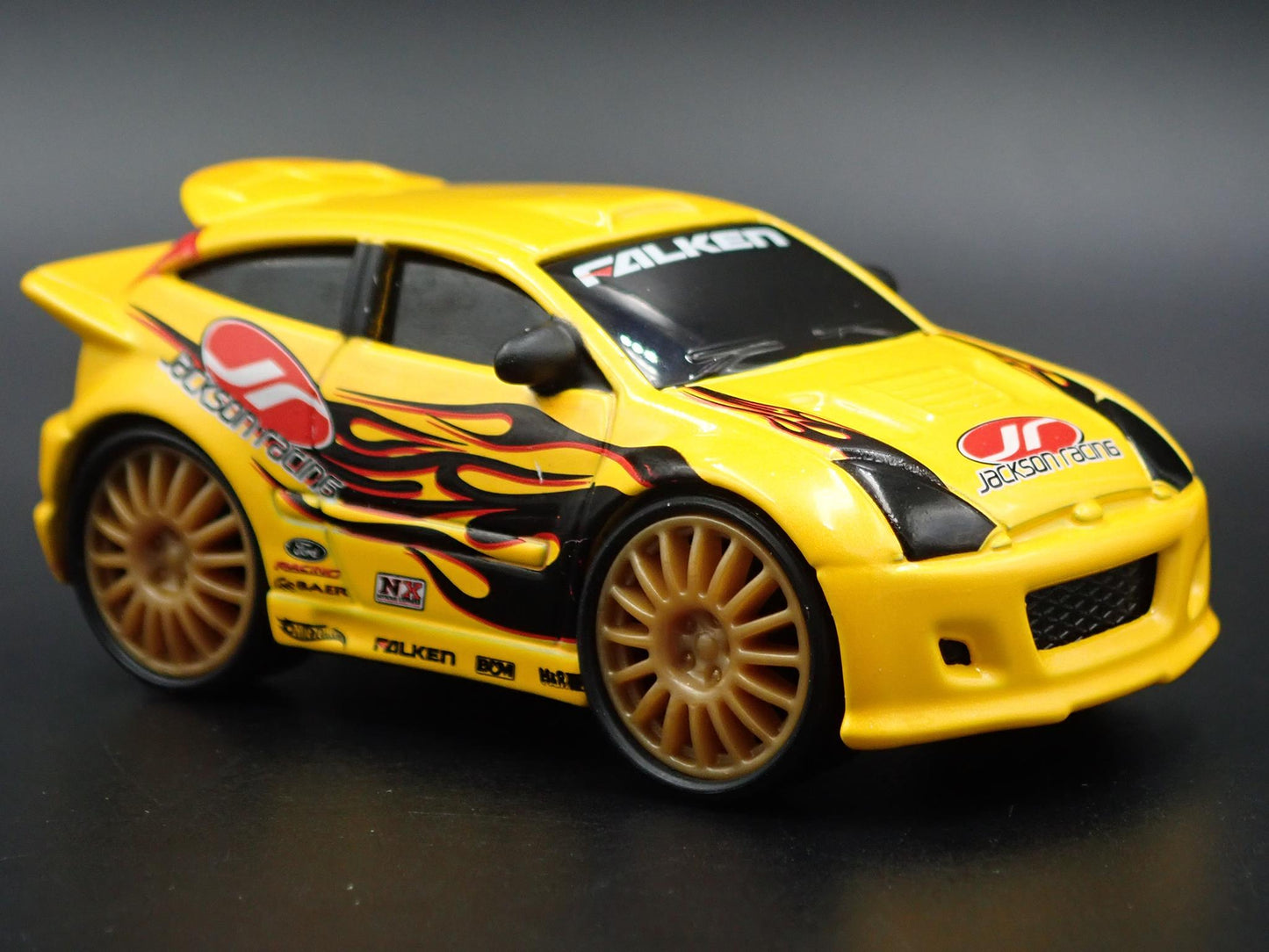 2011-2018 FORD FOCUS SVT YELLOW RARE 1:50 SCALE COLLECTIBLE DIECAST MODEL CAR