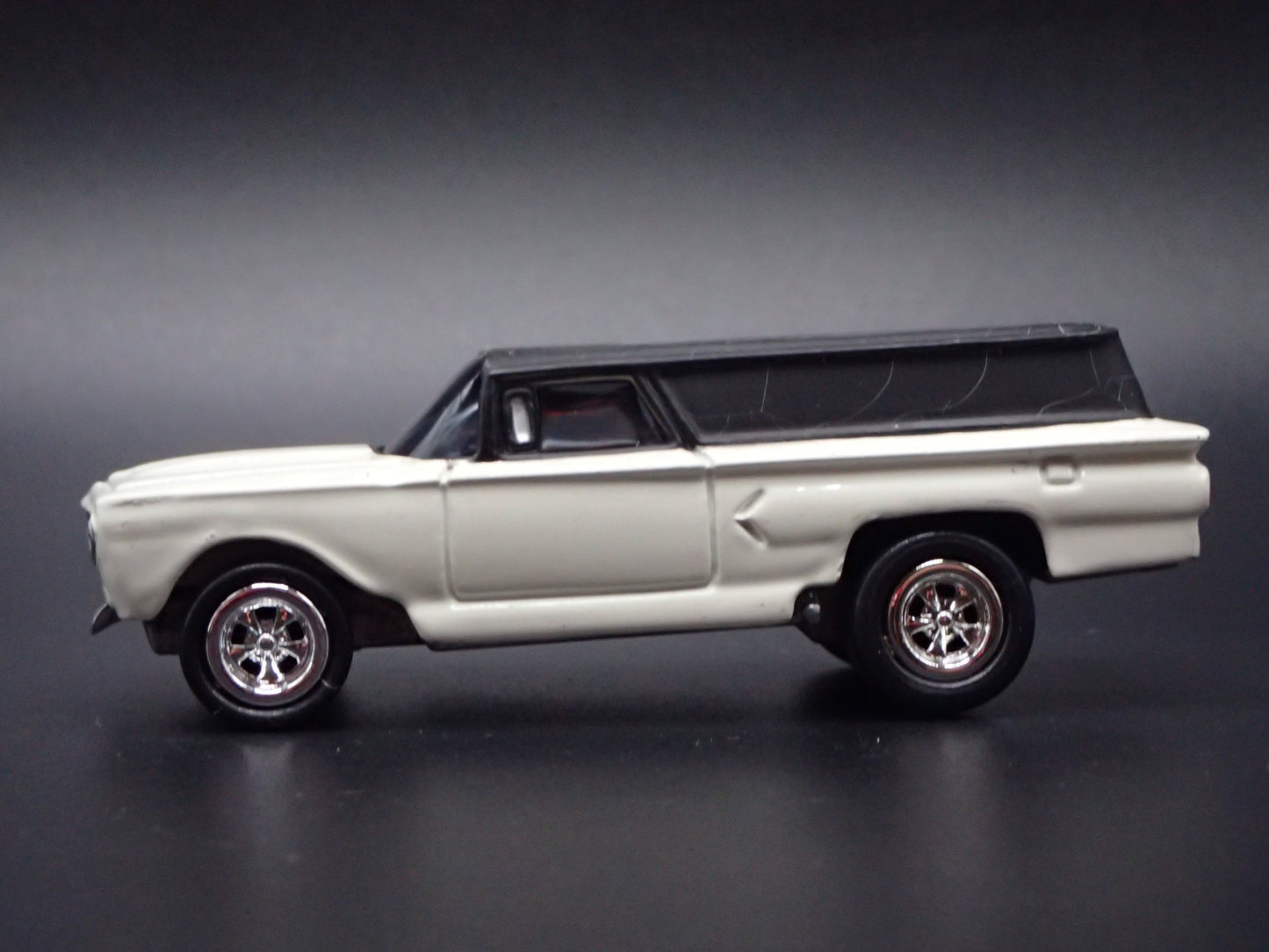 1960 CHEVY CHEVROLET PANEL WAGON TOM DANIELS NHRA 1:64 SCALE DIECAST MODEL CAR