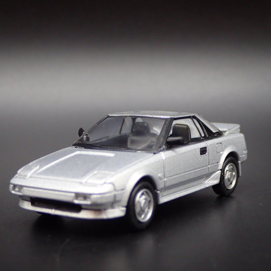 1984-1989 TOYOTA MR2 MK1 RARE 1/64 SCALE COLLECTIBLE DIORAMA DIECAST MODEL CAR
