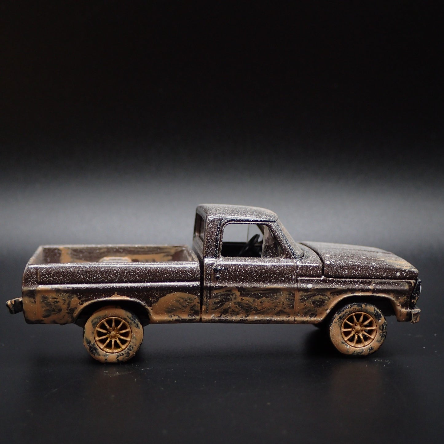 1970 FORD F100 SHORT BED PICKUP TRUCK OFFROAD MUDDY 1:64 SCALE DIECAST MODEL CAR