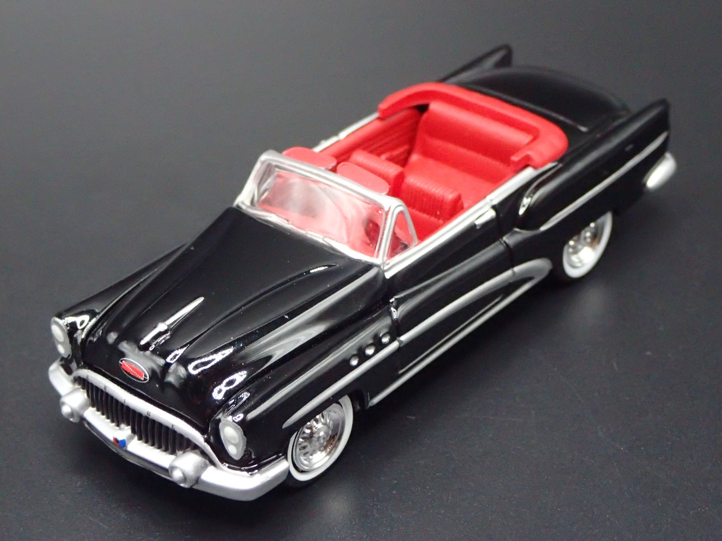 1953 53 BUICK SUPER SKYLARK CONVERTIBLE BLACK 1/64 SCALE COLLECTIBLE MODEL CAR