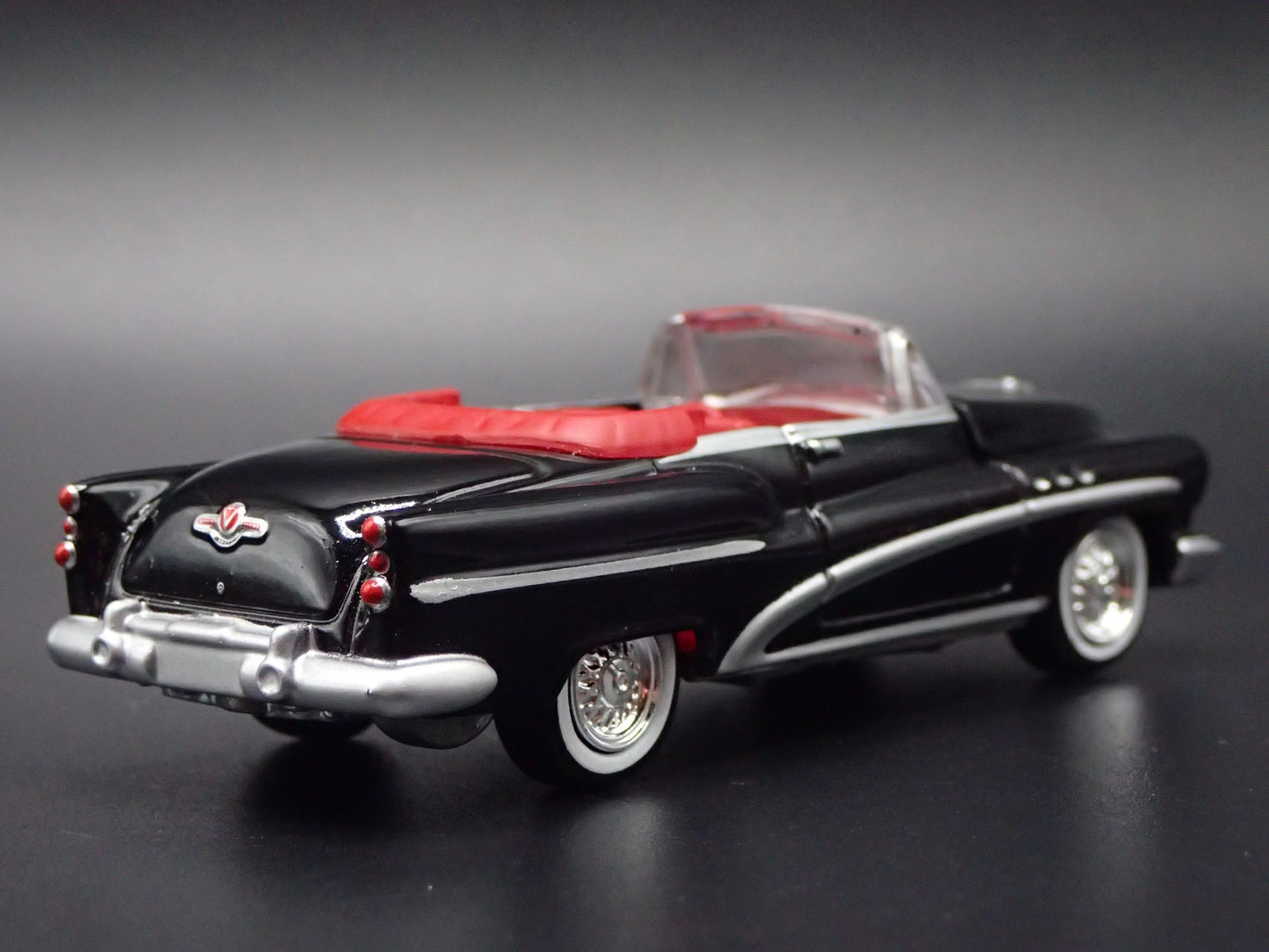1953 53 BUICK SUPER SKYLARK CONVERTIBLE BLACK 1/64 SCALE COLLECTIBLE MODEL CAR