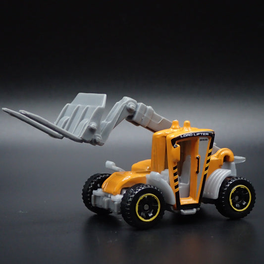 CONSTRUCTION FORKLIFT ORANGE 1:64 MB SCALE COLLECTIBLE DIORAMA DIECAST MODEL CAR