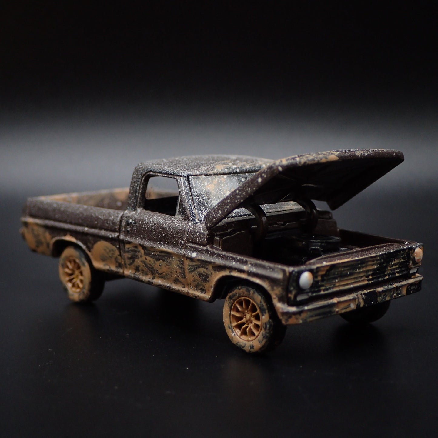 1970 FORD F100 SHORT BED PICKUP TRUCK OFFROAD MUDDY 1:64 SCALE DIECAST MODEL CAR