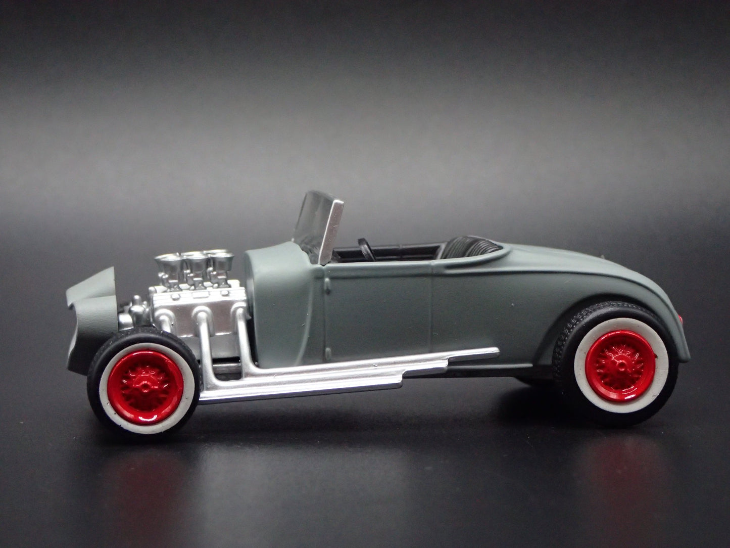 1929 29 FORD MODEL A KUSTUM ROADSTER BARRIS EMPEROR 1:64 SCALE DIECAST MODEL CAR